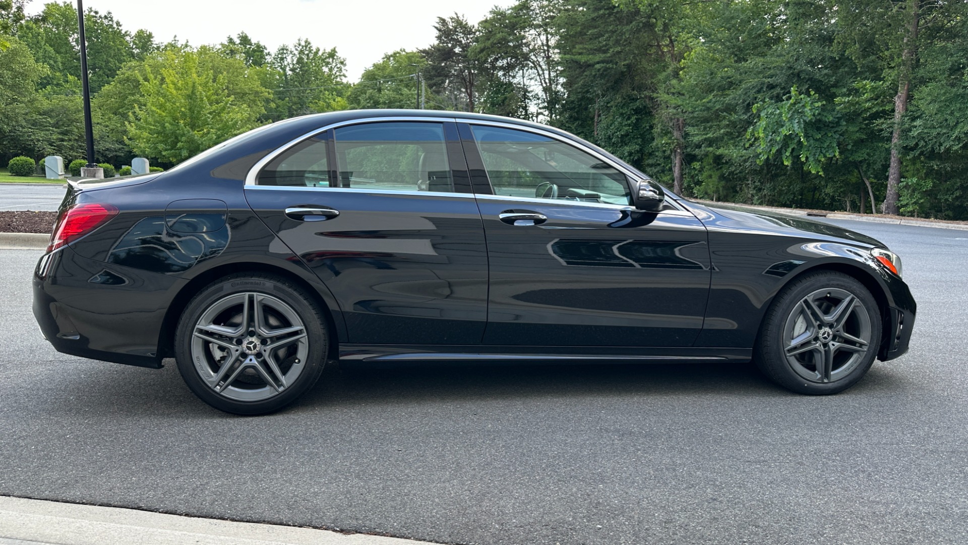 Used 2020 Mercedes-Benz C-Class C 300 / AMG LINE / AMG WHEELS / PREMIUM PKG / NAVIGATION for sale $30,995 at Formula Imports in Charlotte NC 28227 6