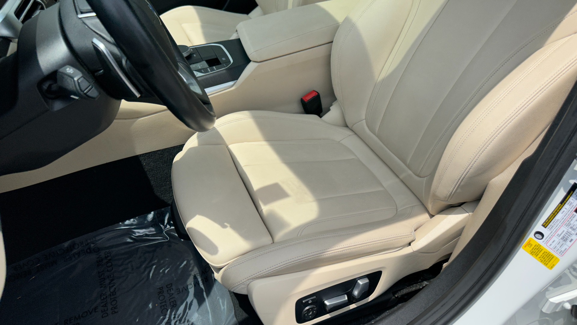 Used 2021 BMW 3 Series 330i for sale $31,995 at Formula Imports in Charlotte NC 28227 12