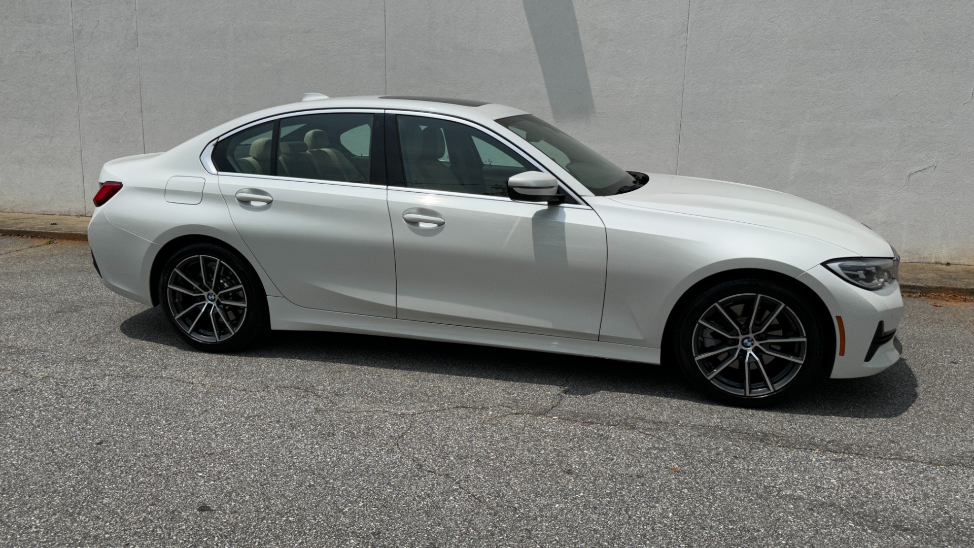 Used 2021 BMW 3 Series 330i for sale $31,995 at Formula Imports in Charlotte NC 28227 3
