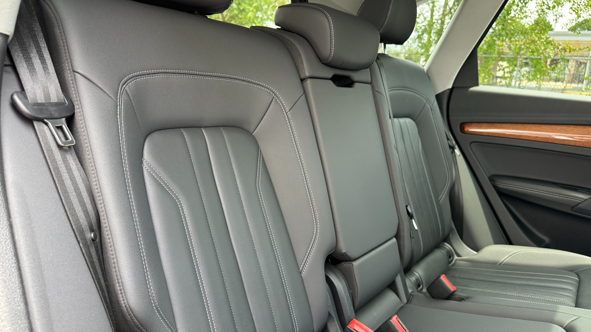Used 2021 Audi Q5 PREMIUM PLUS / WOOD TRIM / PANORAMIC ROOF / TOUCH SCREEN for sale $29,895 at Formula Imports in Charlotte NC 28227 29