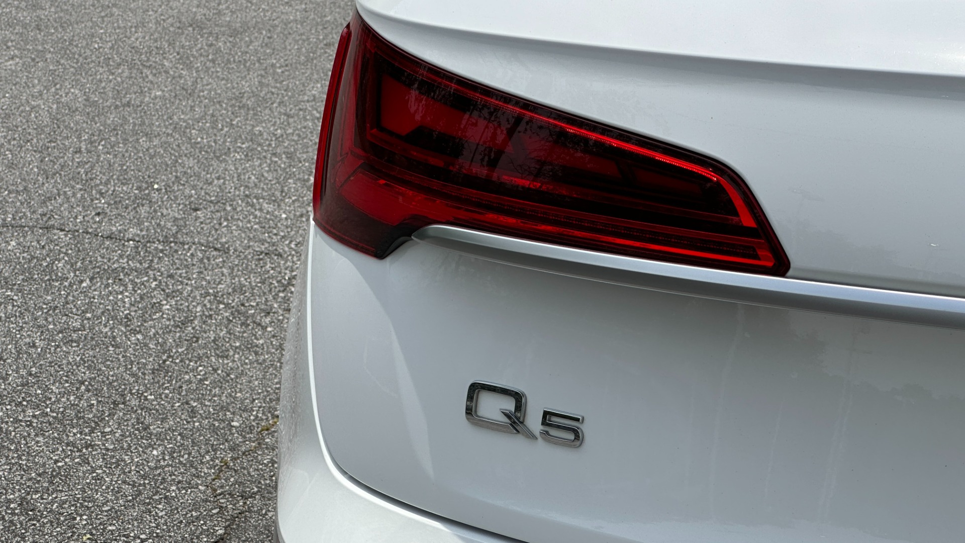 Used 2021 Audi Q5 Premium Plus for sale $34,995 at Formula Imports in Charlotte NC 28227 39