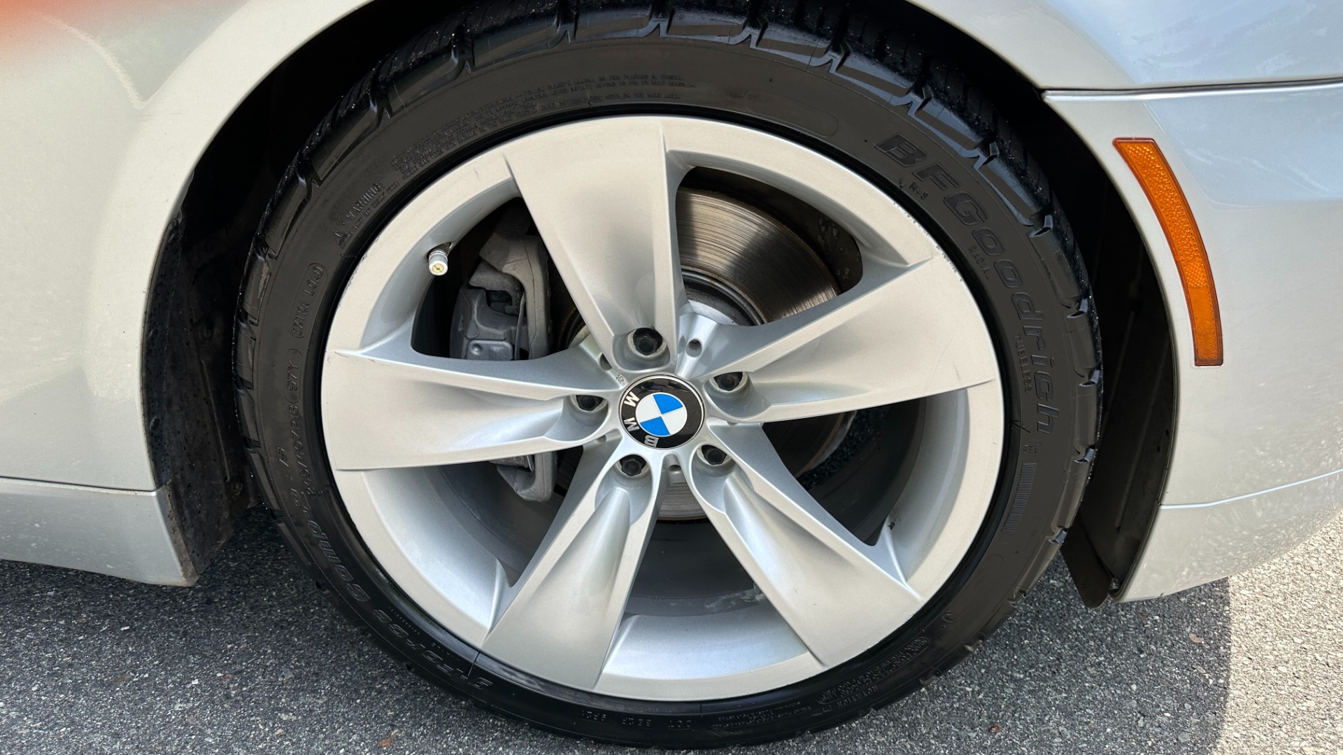Used 2009 BMW 5 Series 528i / SPORT PACKAGE / PREMIUM PACKAGE / DAKOTA LEATHER for sale $14,995 at Formula Imports in Charlotte NC 28227 49