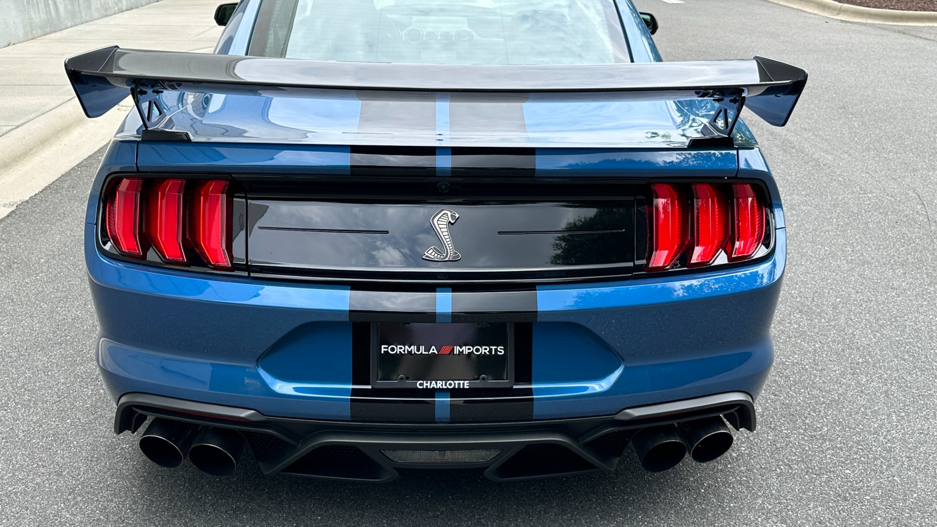 Used 2021 Ford Mustang SHELBY GT500 / CARBON FIBER TRACK PACK / RECARO / TECH PKG / PAINTED STRIPE for sale $118,000 at Formula Imports in Charlotte NC 28227 5