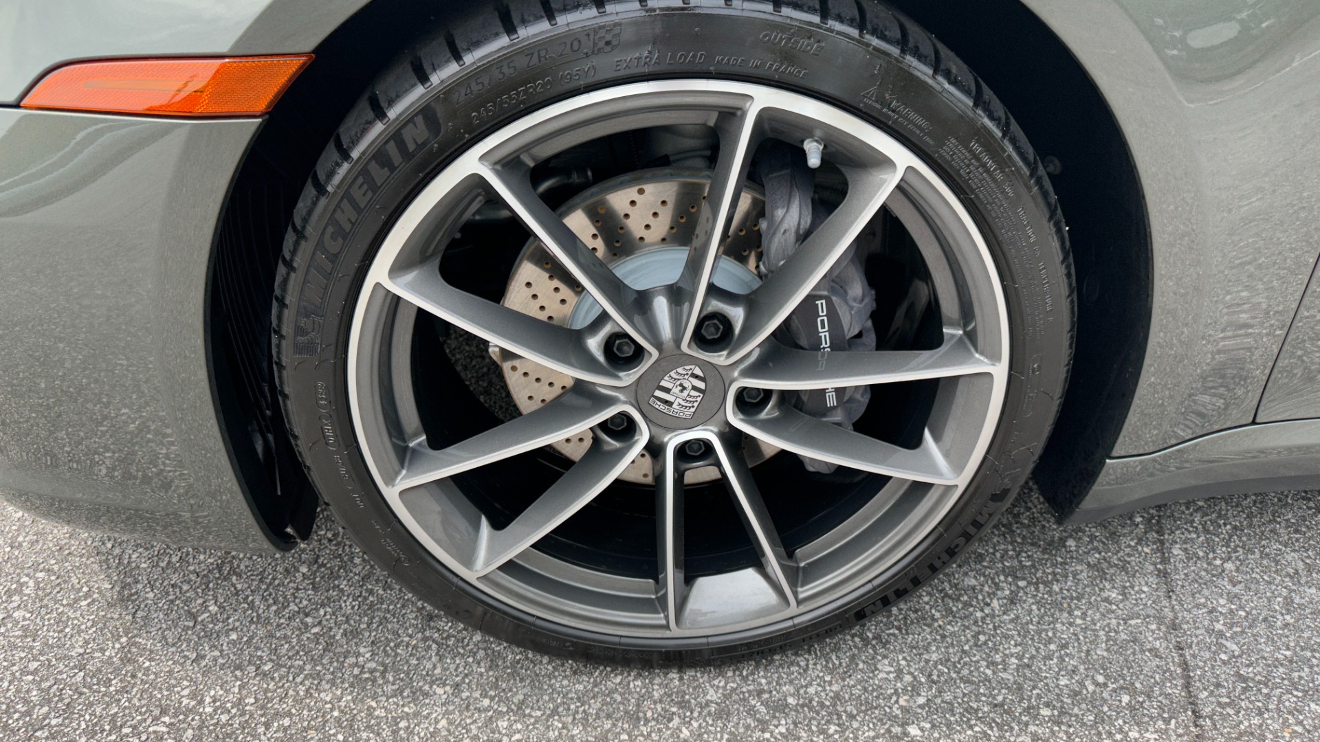 Used 2023 Porsche 911 Carrera for sale $144,995 at Formula Imports in Charlotte NC 28227 24