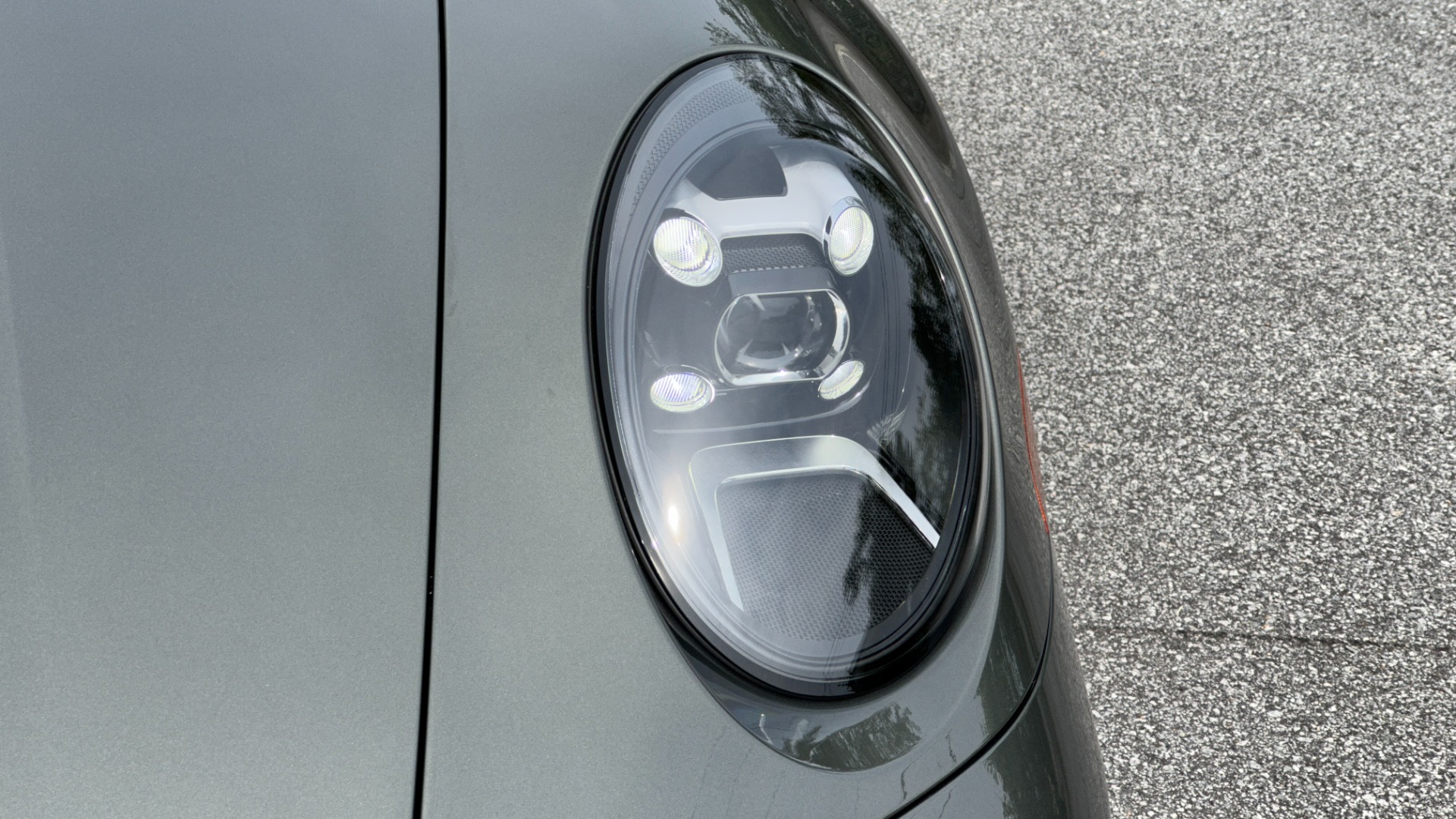 Used 2023 Porsche 911 Carrera for sale $144,995 at Formula Imports in Charlotte NC 28227 28