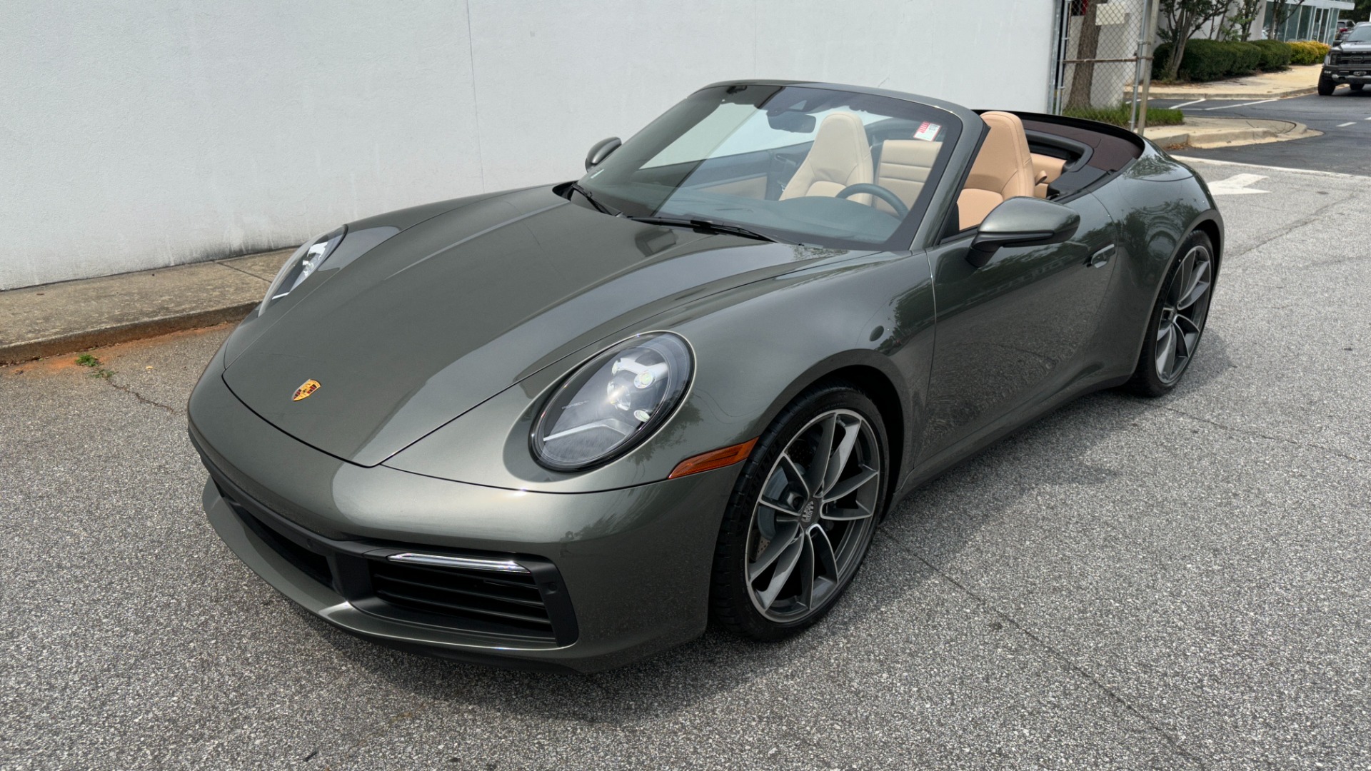 Used 2023 Porsche 911 Carrera for sale $144,995 at Formula Imports in Charlotte NC 28227 1