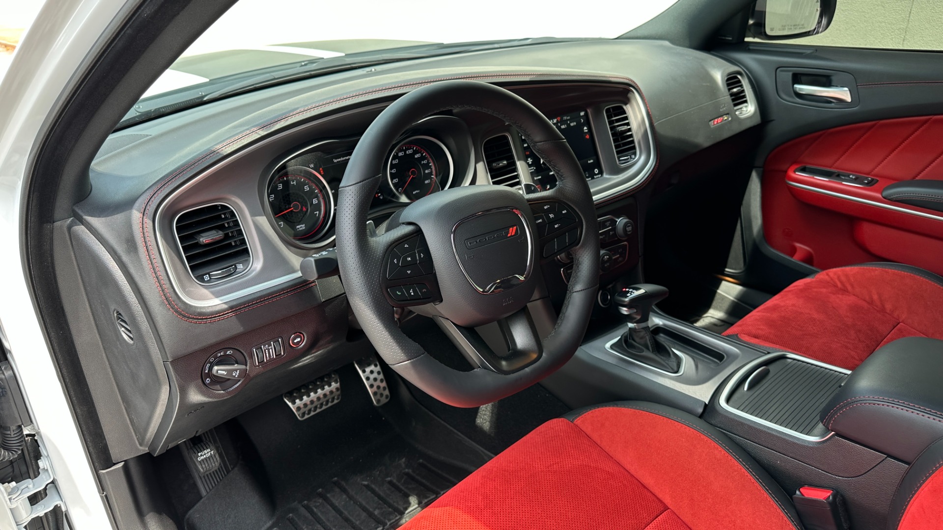 Used 2022 Dodge Charger SCAT PACK / PLUS GROUP / DYNAMIC / RED INTERIOR / PAINT PROTECTION / CUSTOM for sale Call for price at Formula Imports in Charlotte NC 28227 11