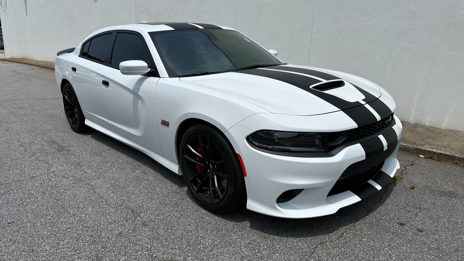 Used 2022 Dodge Charger SCAT PACK / PLUS GROUP / DYNAMIC / RED INTERIOR / PAINT PROTECTION / CUSTOM for sale Call for price at Formula Imports in Charlotte NC 28227 2