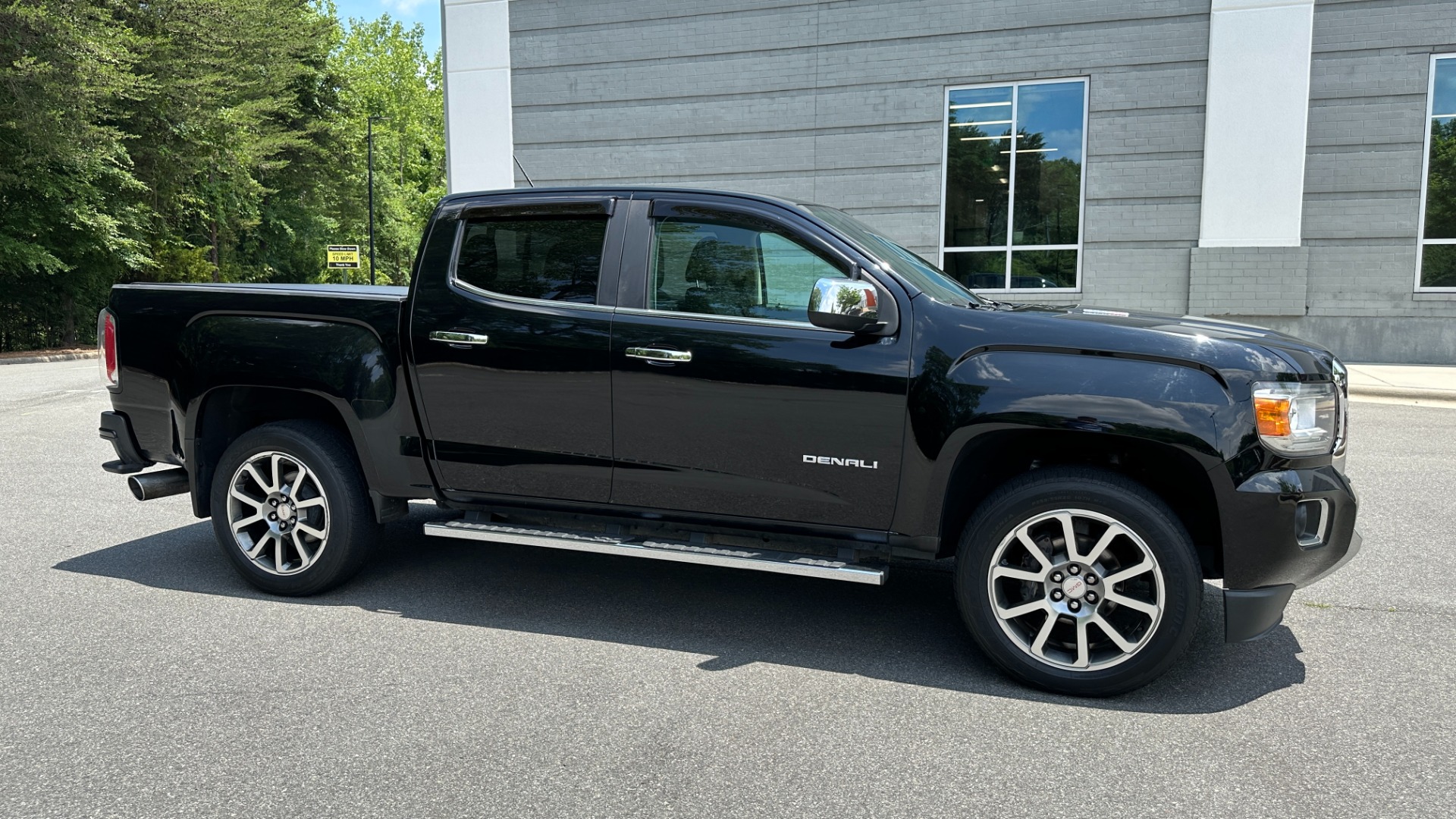 Used 2017 GMC Canyon 4WD Denali Diesel For Sale (30,995) Formula