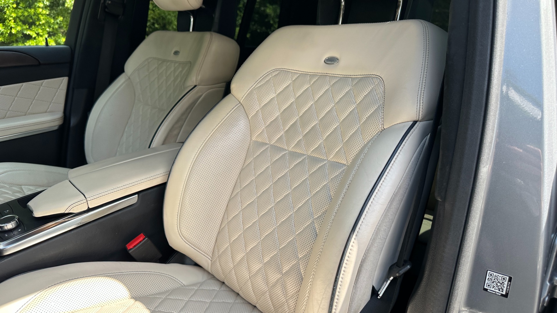 Used 2015 Mercedes-Benz GL-Class GL 550 / DRIVER ASSISTANCE / PANORAMIC ROOF / ENTERTAINMENT / 4WD for sale Sold at Formula Imports in Charlotte NC 28227 13