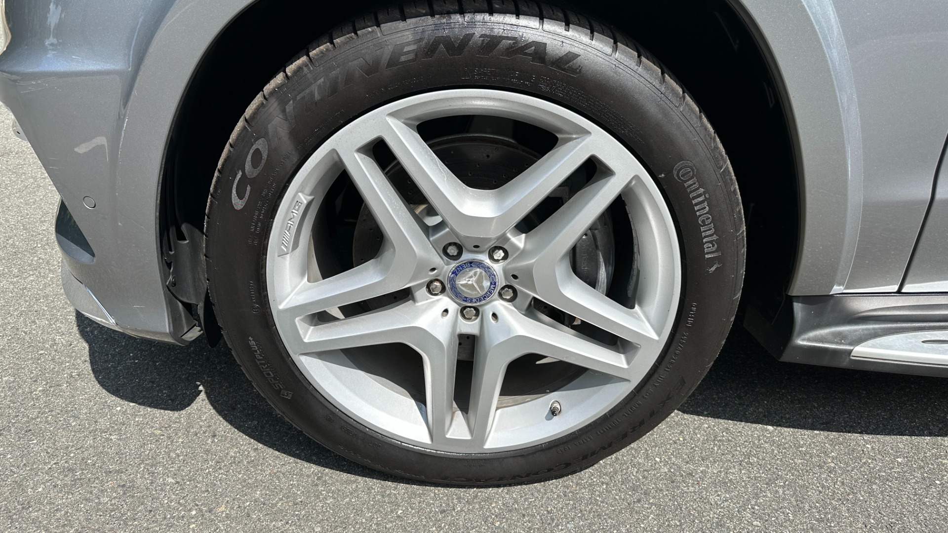 Used 2015 Mercedes-Benz GL-Class GL 550 / DRIVER ASSISTANCE / PANORAMIC ROOF / ENTERTAINMENT / 4WD for sale Sold at Formula Imports in Charlotte NC 28227 52