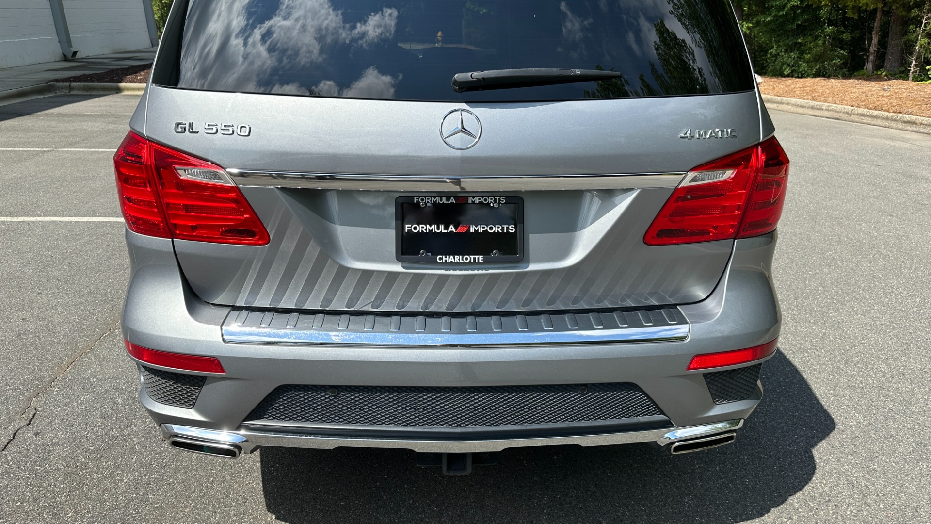Used 2015 Mercedes-Benz GL-Class GL 550 / DRIVER ASSISTANCE / PANORAMIC ROOF / ENTERTAINMENT / 4WD for sale Sold at Formula Imports in Charlotte NC 28227 8