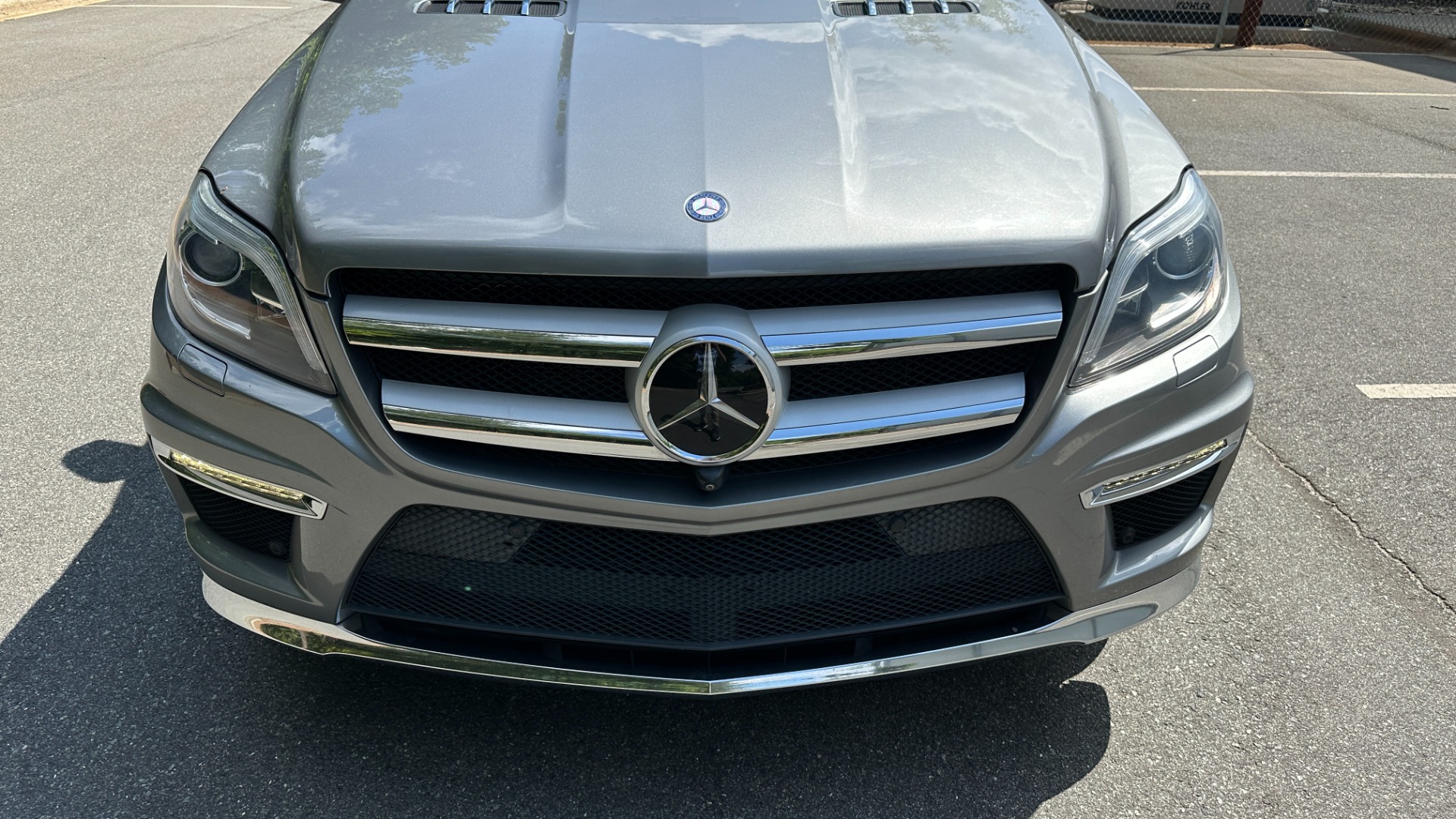 Used 2015 Mercedes-Benz GL-Class GL 550 / DRIVER ASSISTANCE / PANORAMIC ROOF / ENTERTAINMENT / 4WD for sale Sold at Formula Imports in Charlotte NC 28227 9