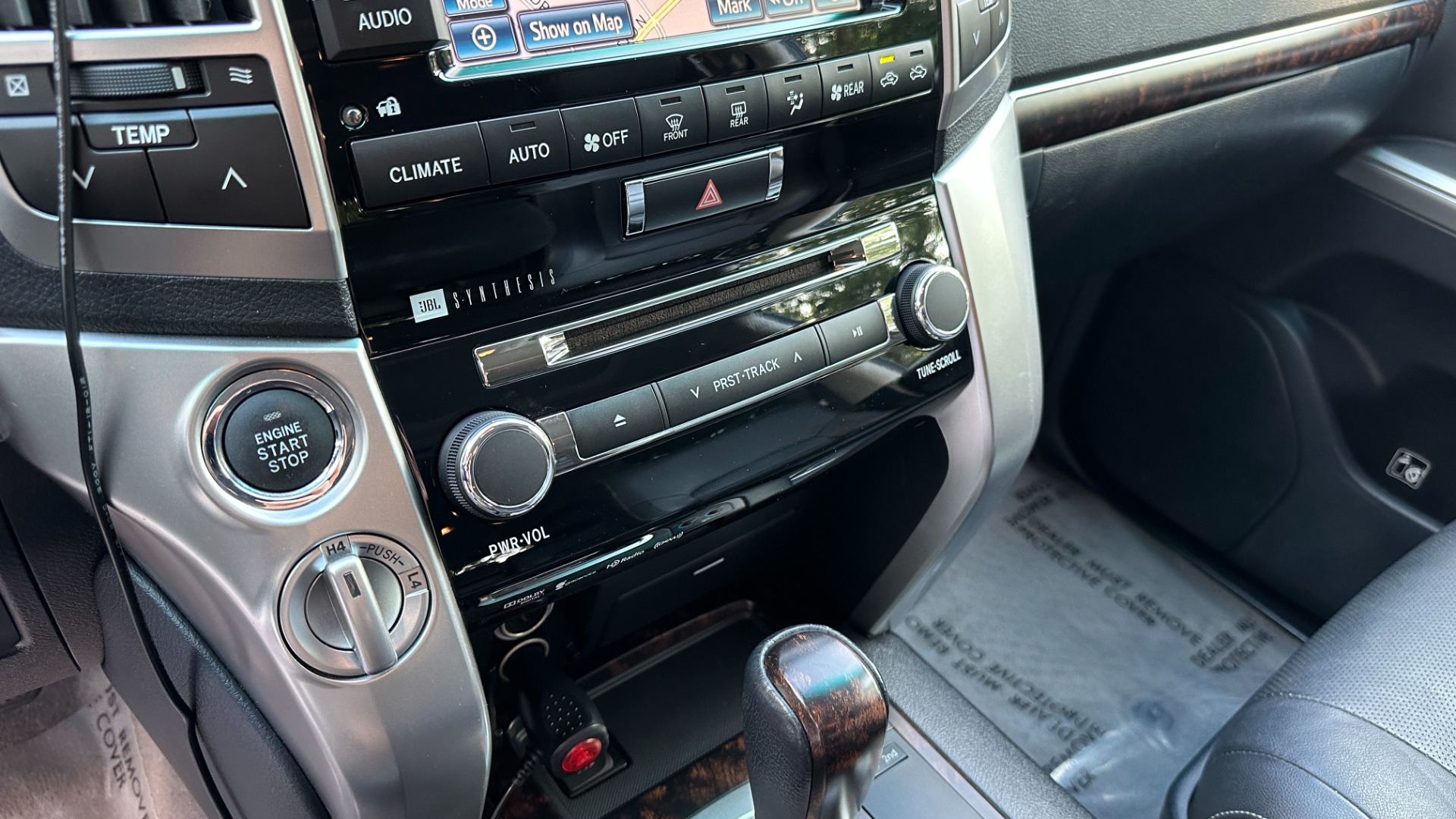 Used 2015 Toyota Land Cruiser 3RD ROW / LEATHER / HEATED SEATS / NAV / DVD / LOADED for sale Sold at Formula Imports in Charlotte NC 28227 22