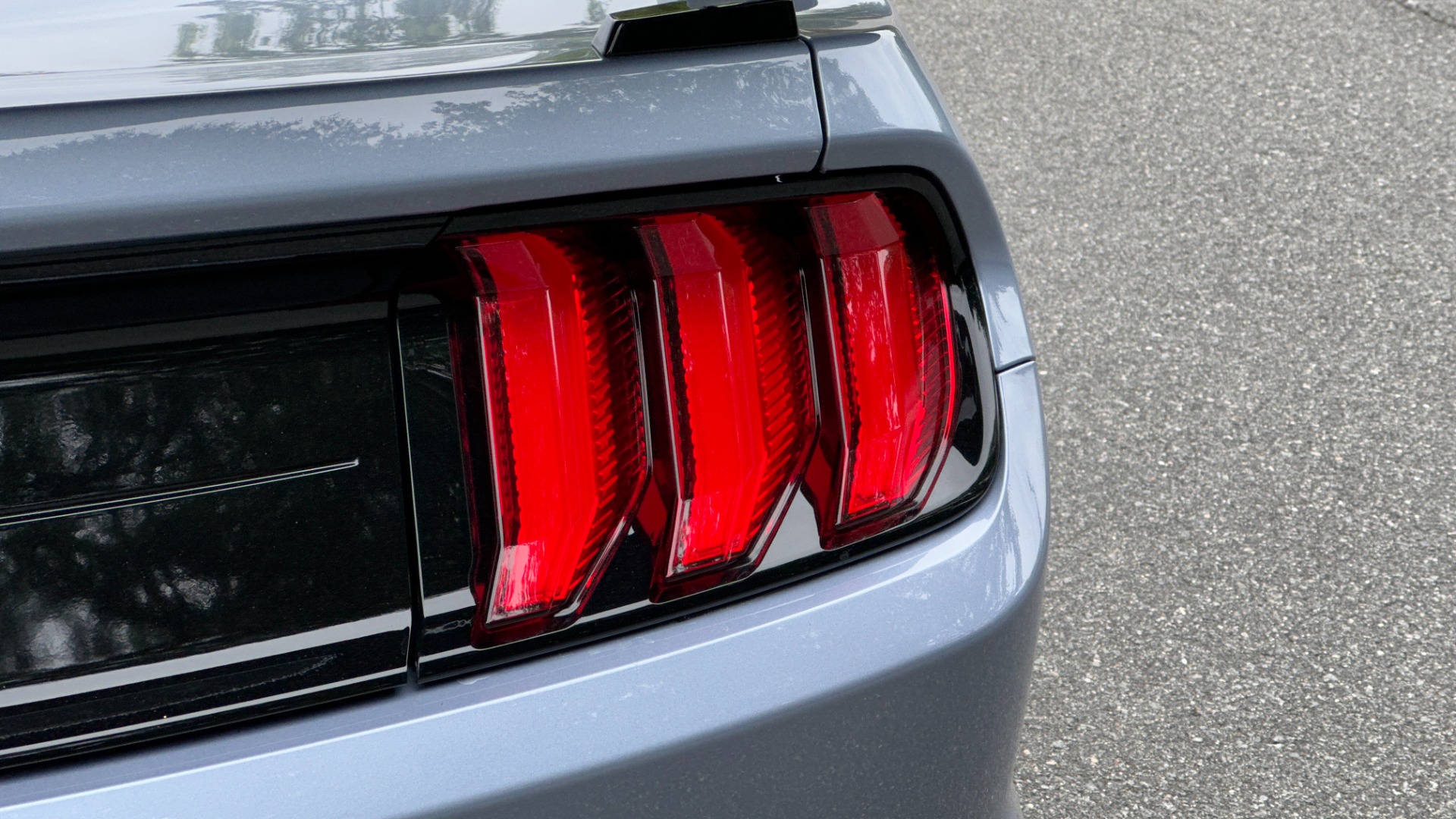 Used 2022 Ford Shelby GT500 Heritage Carbon Fiber Track Pack for sale $155,000 at Formula Imports in Charlotte NC 28227 42
