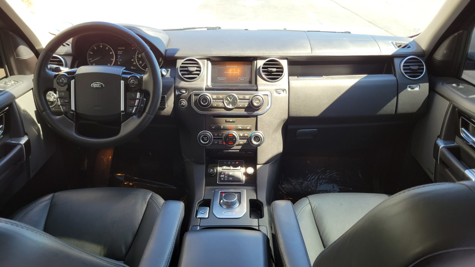 Used 2014 Land Rover LR4 HSE LUX / NAV / SUNROOF / 3-ROW / MERIDIAN / VISION ASST for sale Sold at Formula Imports in Charlotte NC 28227 64