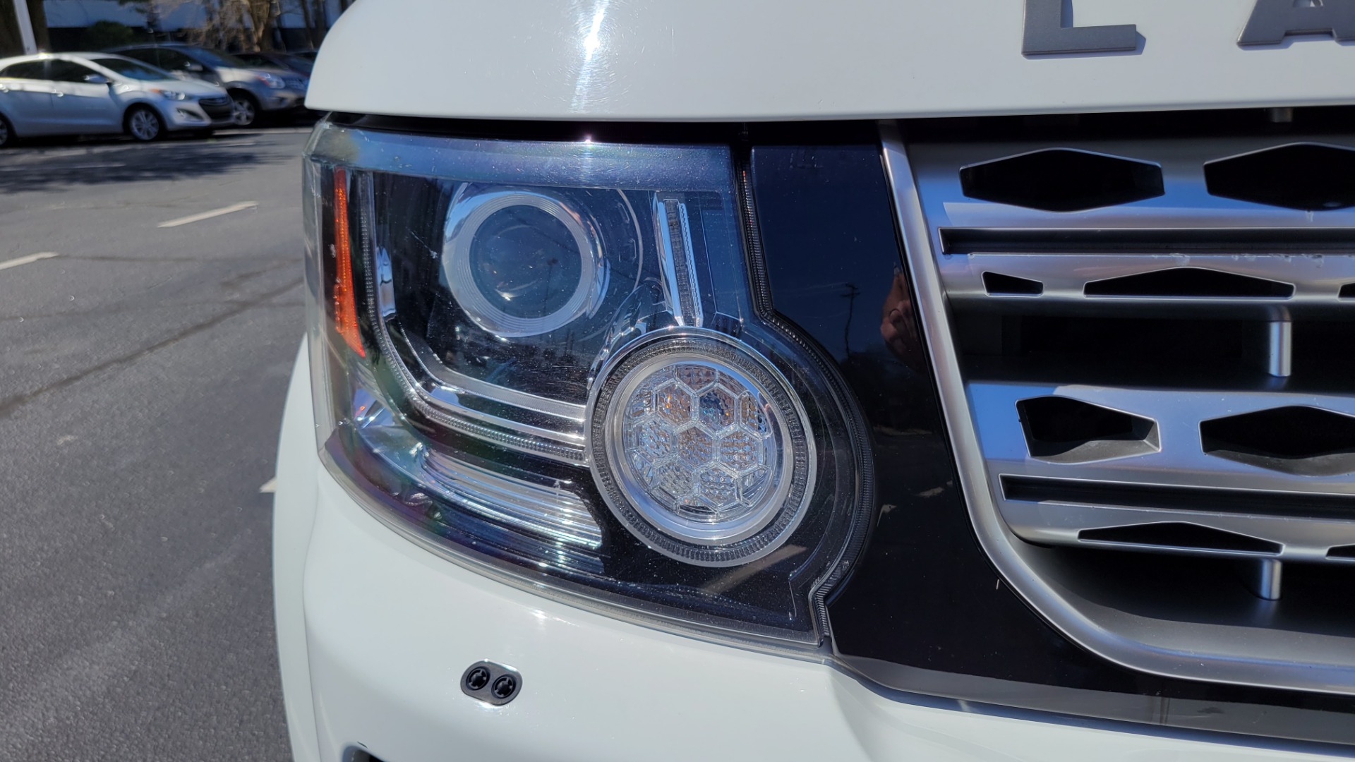 Used 2014 Land Rover LR4 HSE LUX / NAV / SUNROOF / 3-ROW / MERIDIAN / VISION ASST for sale Sold at Formula Imports in Charlotte NC 28227 68