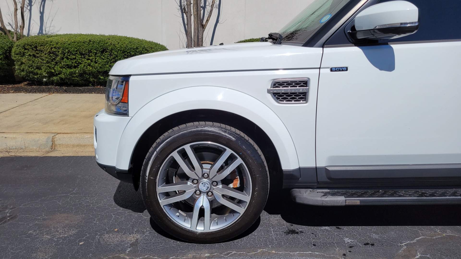 Used 2014 Land Rover LR4 HSE LUX / NAV / SUNROOF / 3-ROW / MERIDIAN / VISION ASST for sale Sold at Formula Imports in Charlotte NC 28227 71