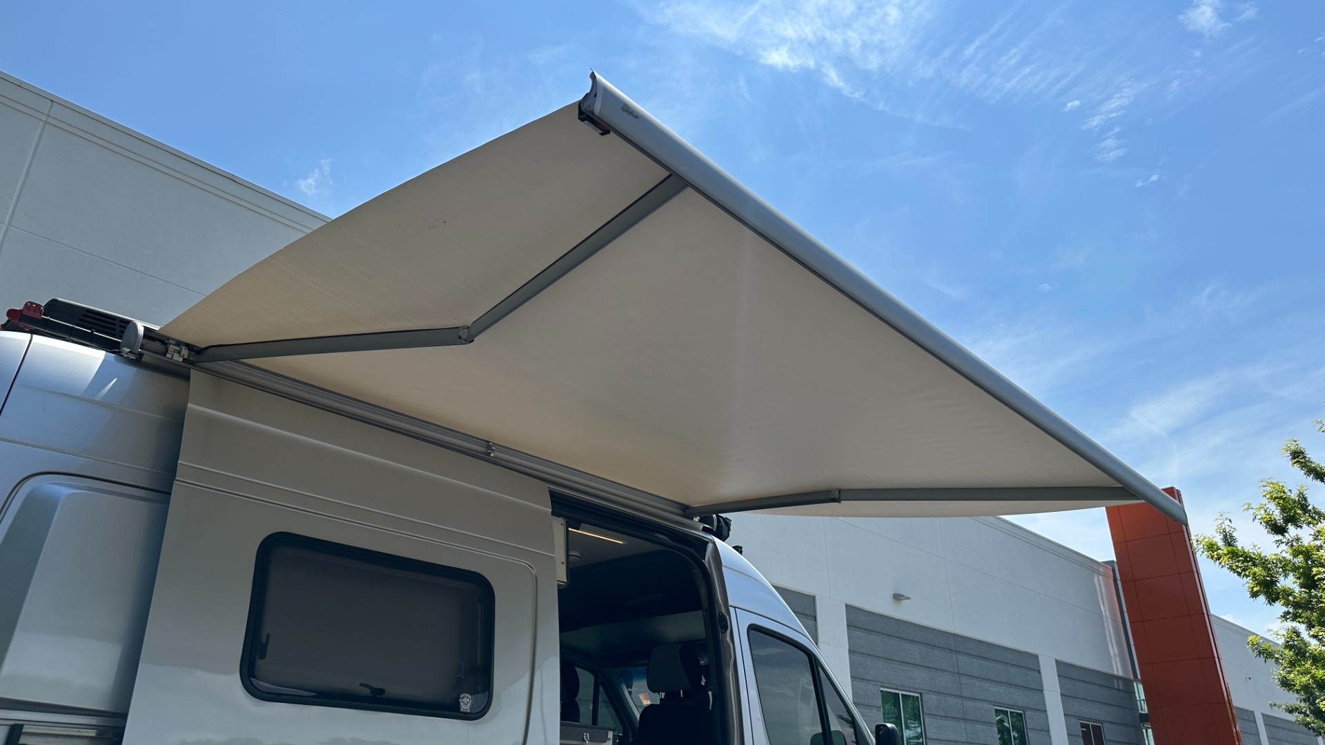 Used 2018 Mercedes-Benz Sprinter Winnebego OVERLANDER / CONVERSION SPRINTER / 4X4 / KITCHEN / BATHROOM / AIR / AWNING for sale $129,000 at Formula Imports in Charlotte NC 28227 87