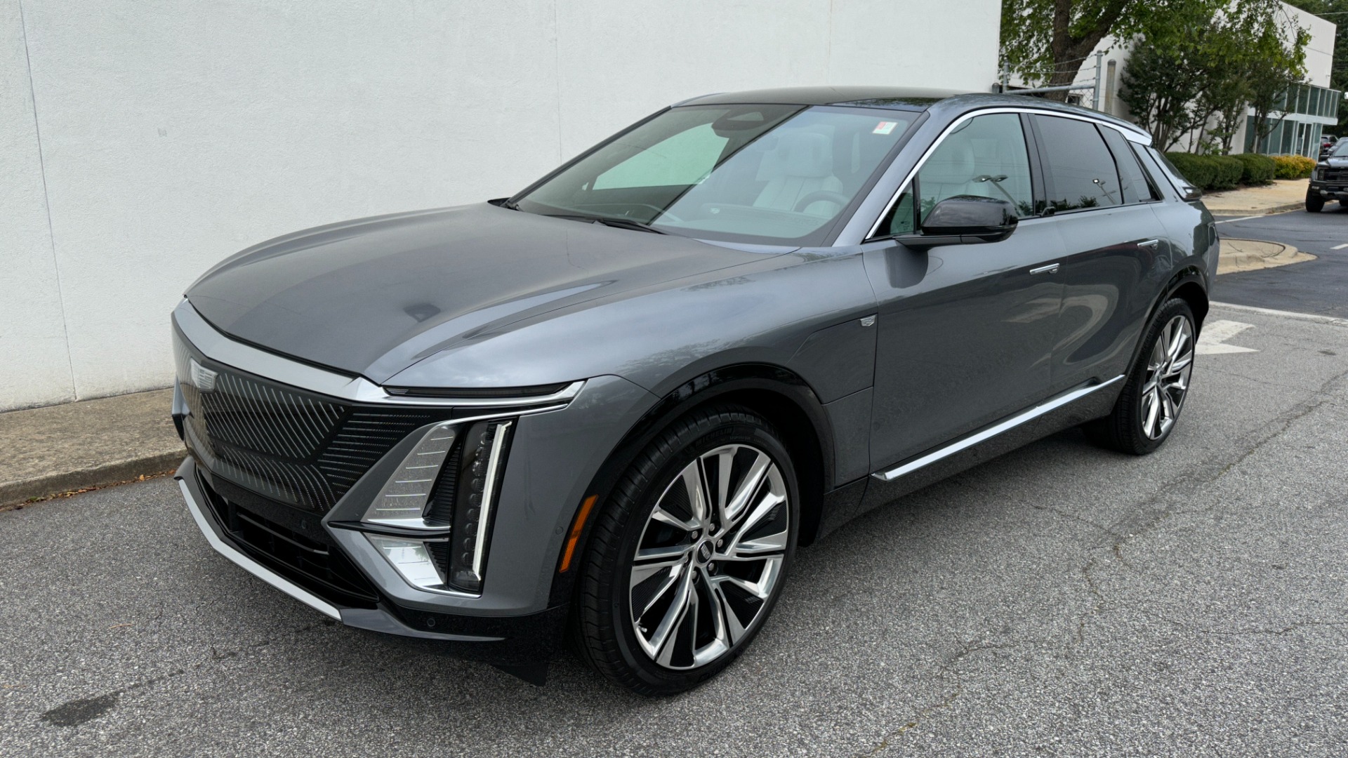 Used 2023 Cadillac LYRIQ AWD Luxury for sale $76,000 at Formula Imports in Charlotte NC 28227 2