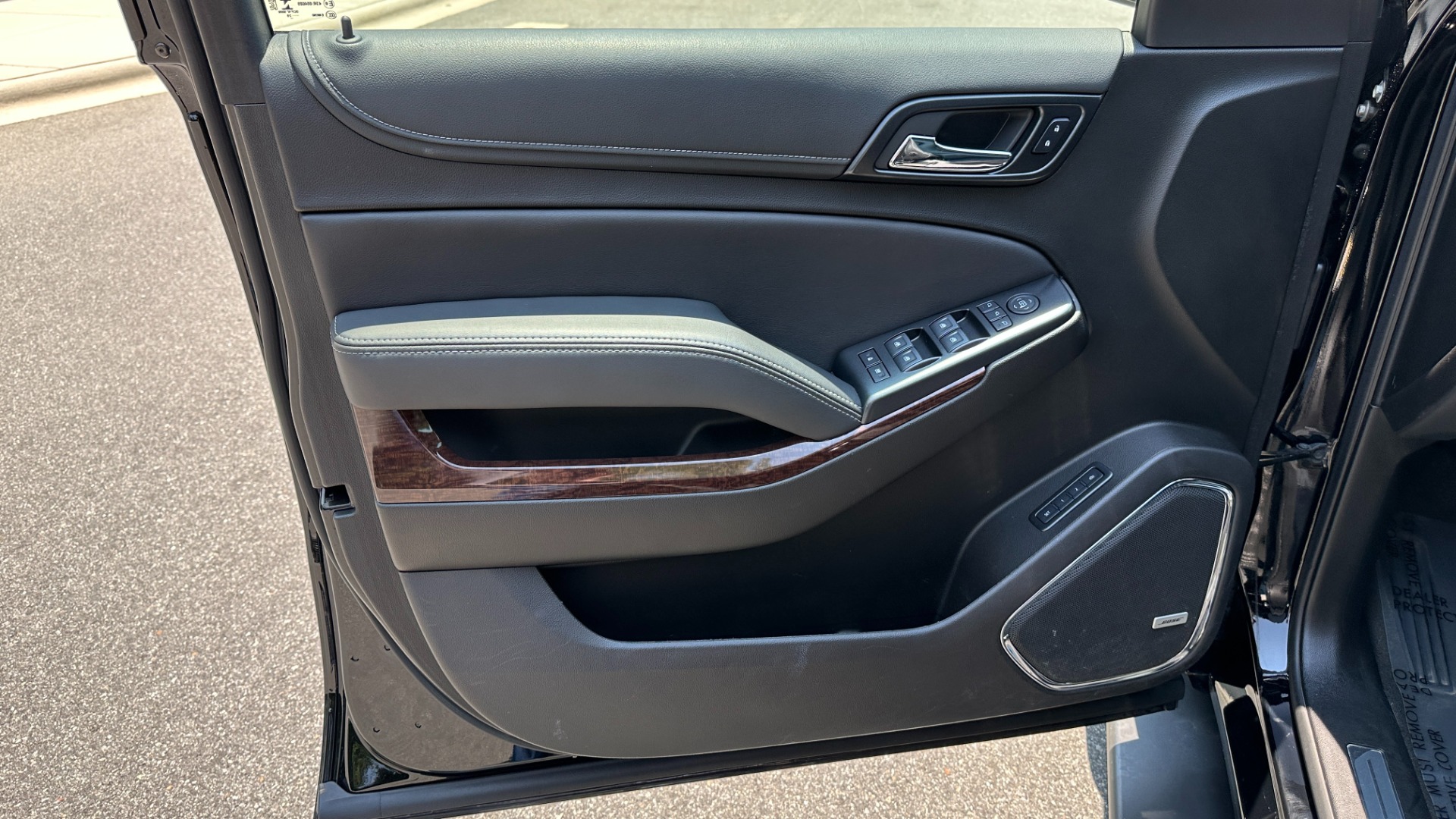 Used 2020 GMC Yukon SLT / OPEN ROAD PKG / CAPTAIN CHAIRS / CHROME GRILLE / POLISHED WHEELS for sale $47,695 at Formula Imports in Charlotte NC 28227 10