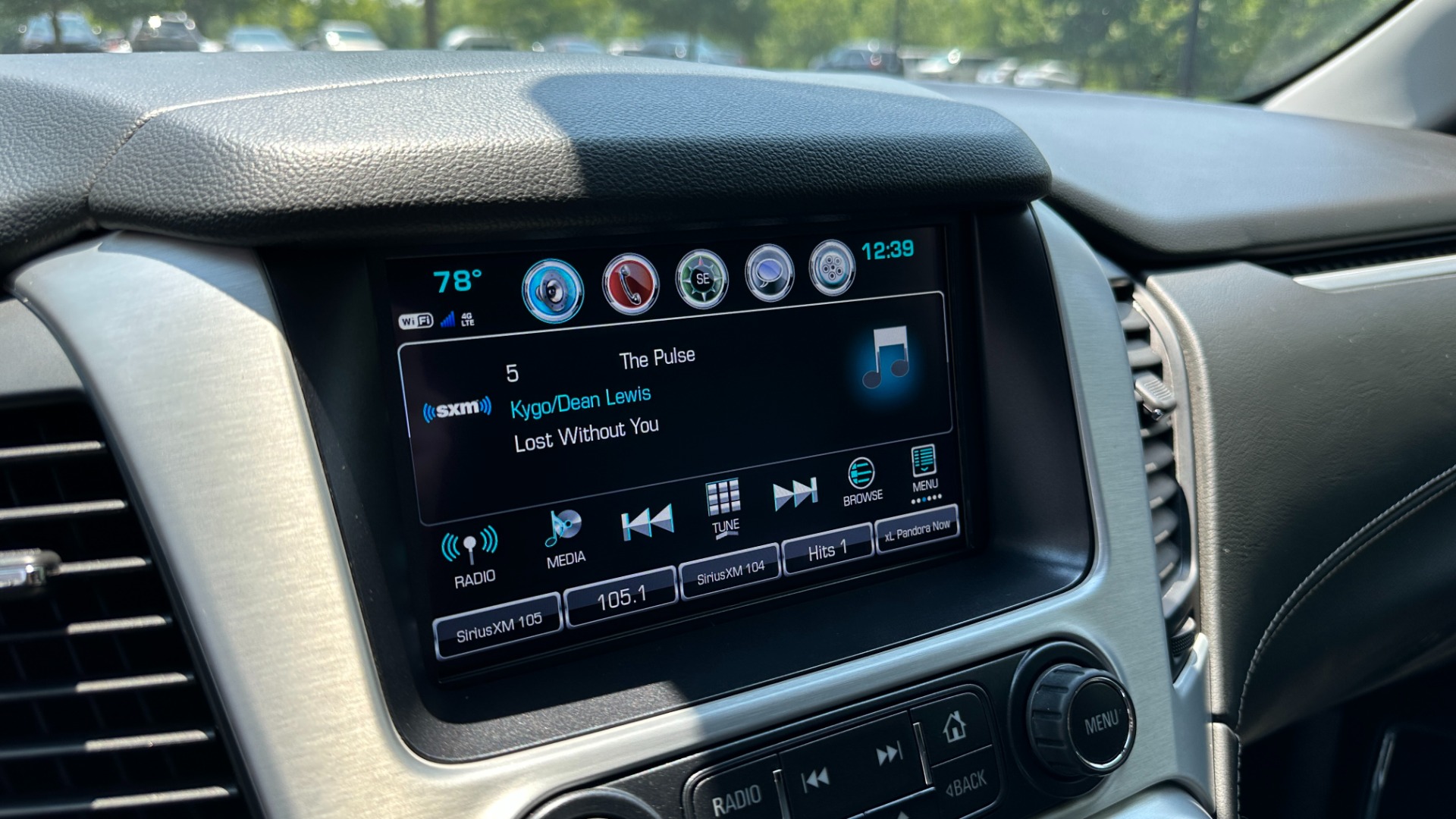 Used 2020 GMC Yukon SLT / OPEN ROAD PKG / CAPTAIN CHAIRS / CHROME GRILLE / POLISHED WHEELS for sale $47,695 at Formula Imports in Charlotte NC 28227 18
