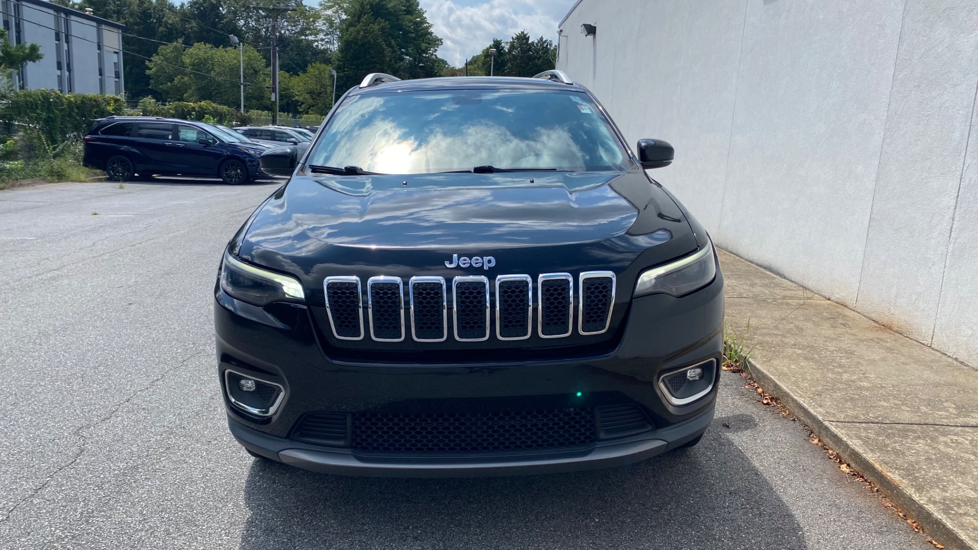 Used 2019 Jeep Cherokee Limited for sale $22,750 at Formula Imports in Charlotte NC 28227 12