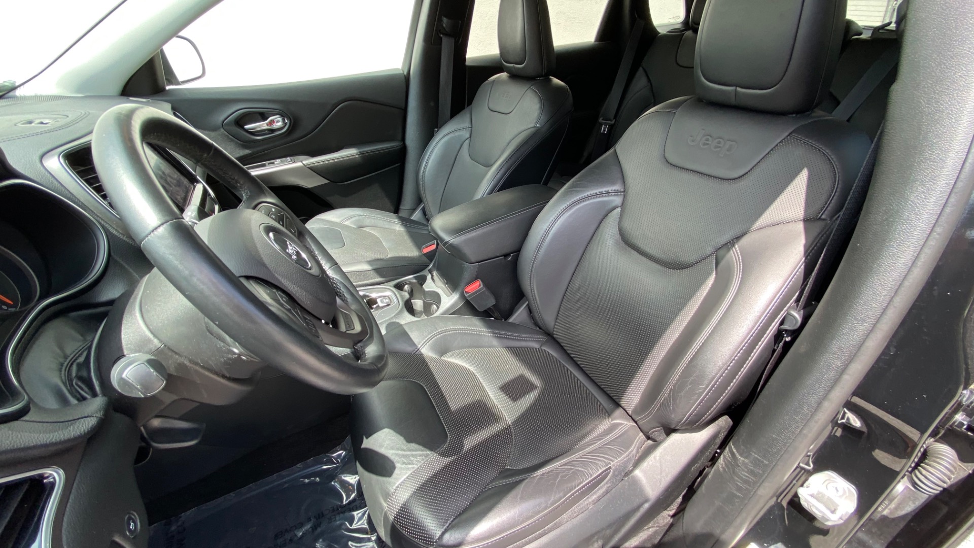 Used 2019 Jeep Cherokee Limited for sale $22,750 at Formula Imports in Charlotte NC 28227 17