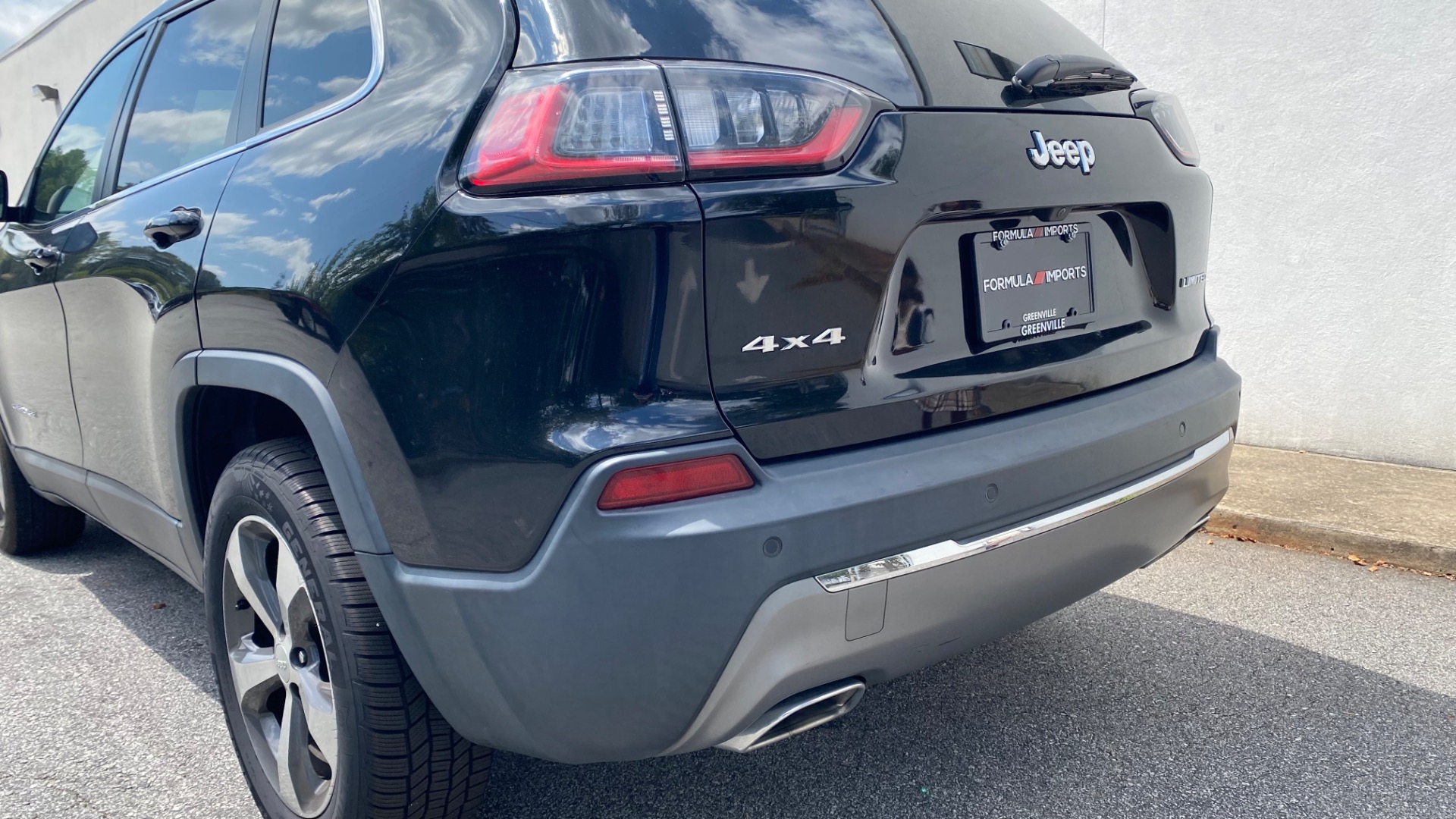 Used 2019 Jeep Cherokee Limited for sale $22,750 at Formula Imports in Charlotte NC 28227 7