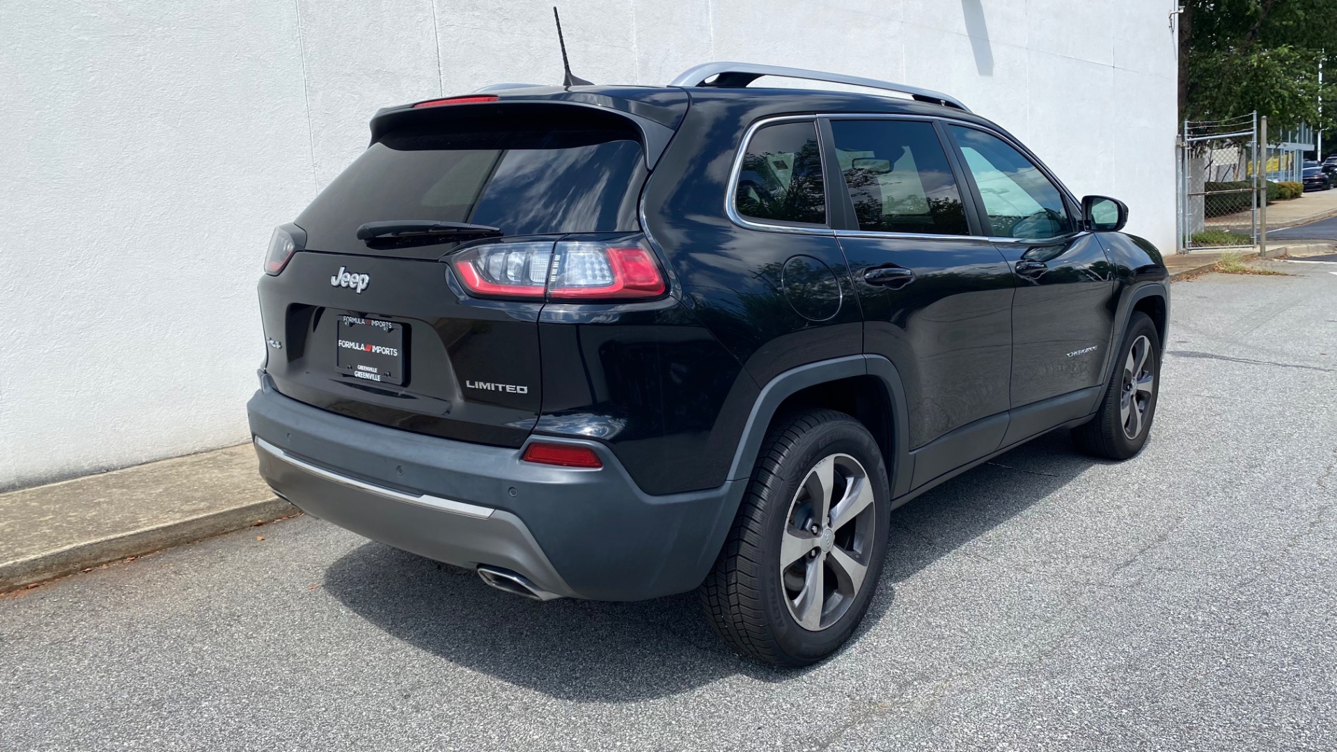Used 2019 Jeep Cherokee Limited for sale $22,750 at Formula Imports in Charlotte NC 28227 9