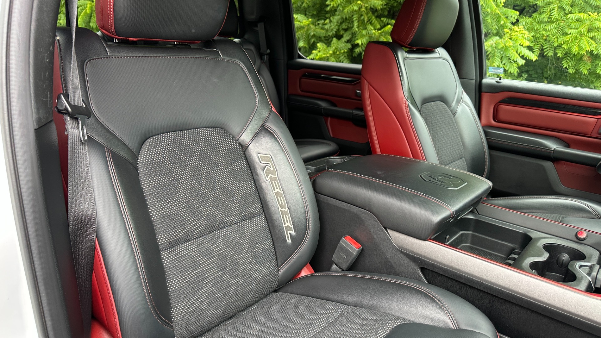 Used 2019 Ram 1500 REBEL / KC LIGHTS / BORLA EXHUAST / ALPINE / TOUCH SCREEN for sale $36,995 at Formula Imports in Charlotte NC 28227 39