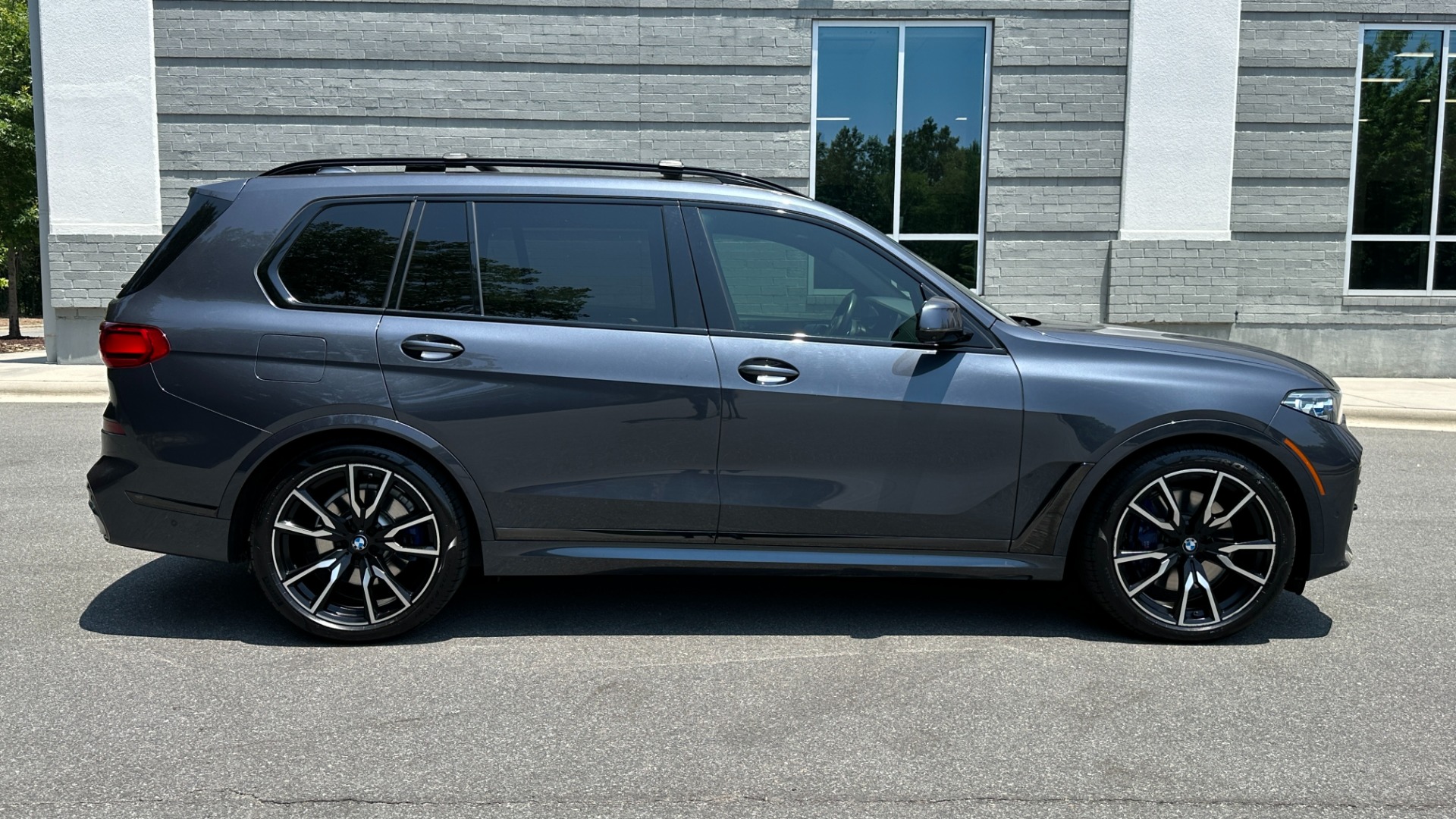 Used 2019 BMW X7 xDrive50i / EXECUTIVE / M SPORT / EXECUTIVE / DYNAMIC HANDLING / LEATHER for sale $53,800 at Formula Imports in Charlotte NC 28227 6