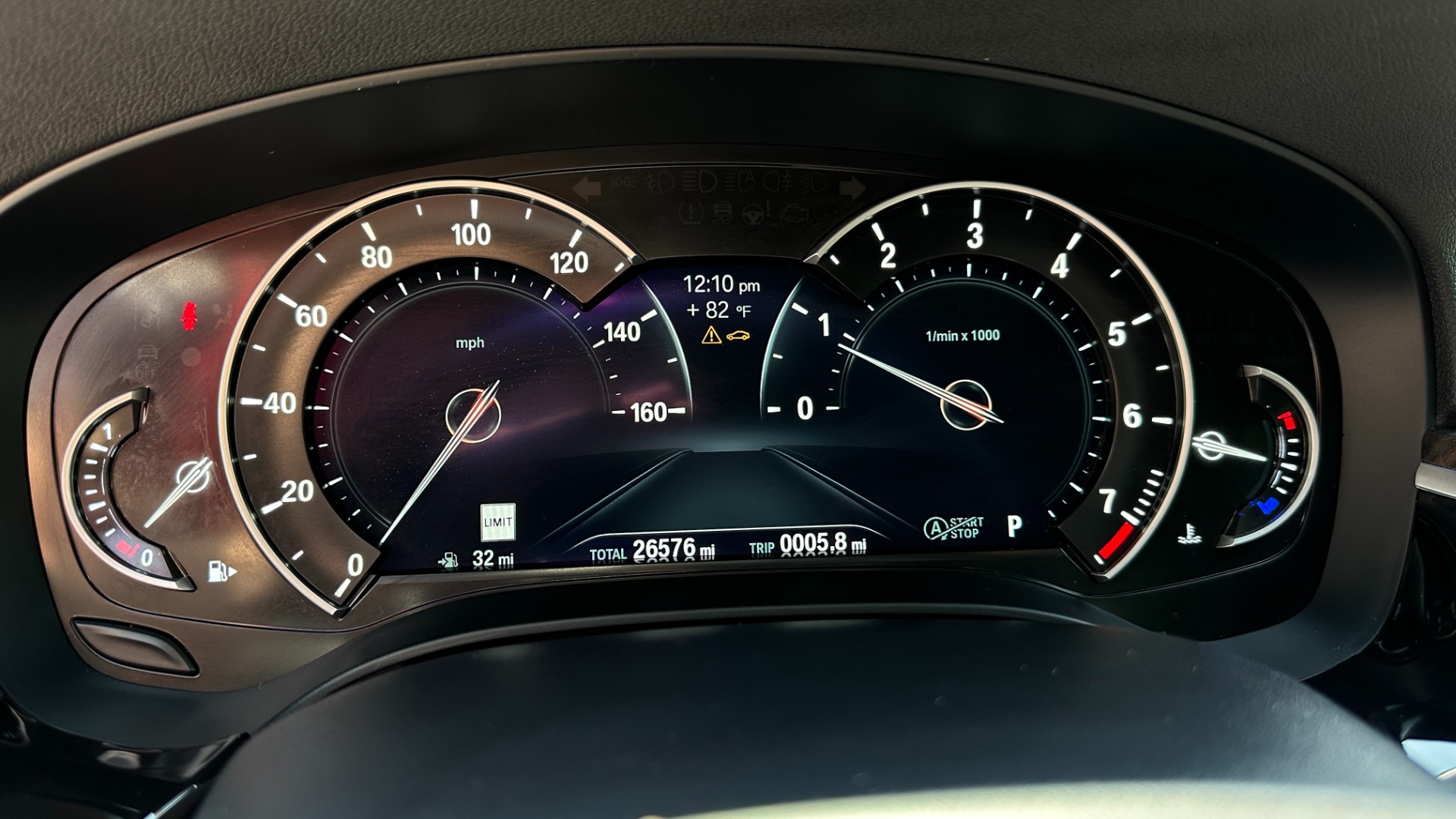 Used 2019 BMW 5 Series 530i xDrive / HEATED SEATS / NAV / SUNROOF / REARVIEW CAMERA for sale $30,795 at Formula Imports in Charlotte NC 28227 16