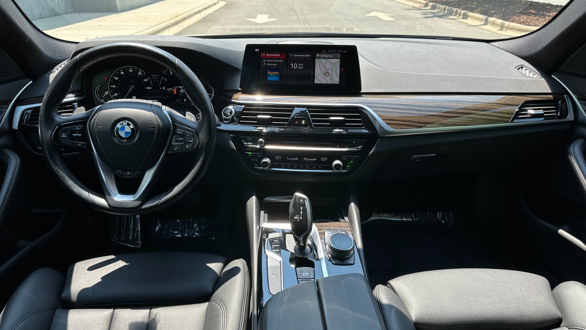 Used 2019 BMW 5 Series 530i xDrive / HEATED SEATS / NAV / SUNROOF / REARVIEW CAMERA for sale $30,795 at Formula Imports in Charlotte NC 28227 26