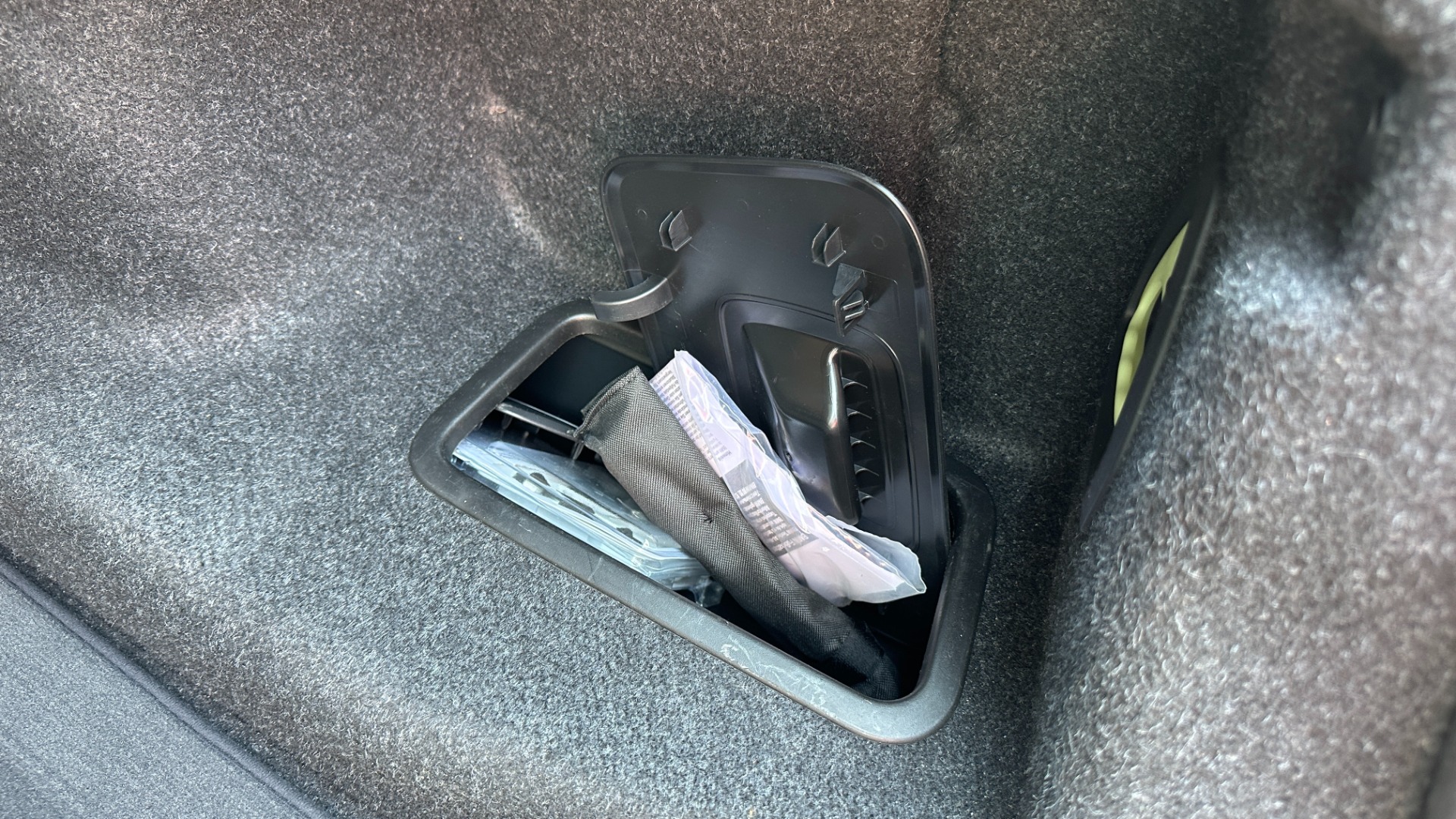 Used 2019 BMW 5 Series 530i xDrive / HEATED SEATS / NAV / SUNROOF / REARVIEW CAMERA for sale $30,795 at Formula Imports in Charlotte NC 28227 37