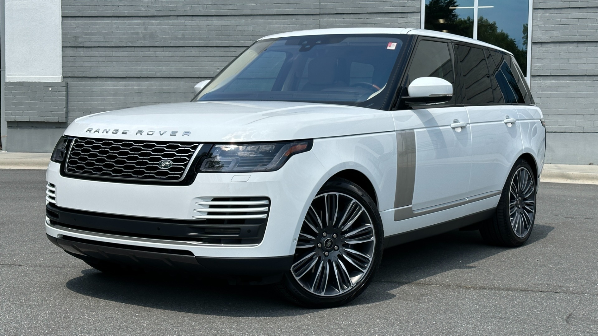 Used 2022 Land Rover Range Rover Westminster for sale Sold at Formula Imports in Charlotte NC 28227 1