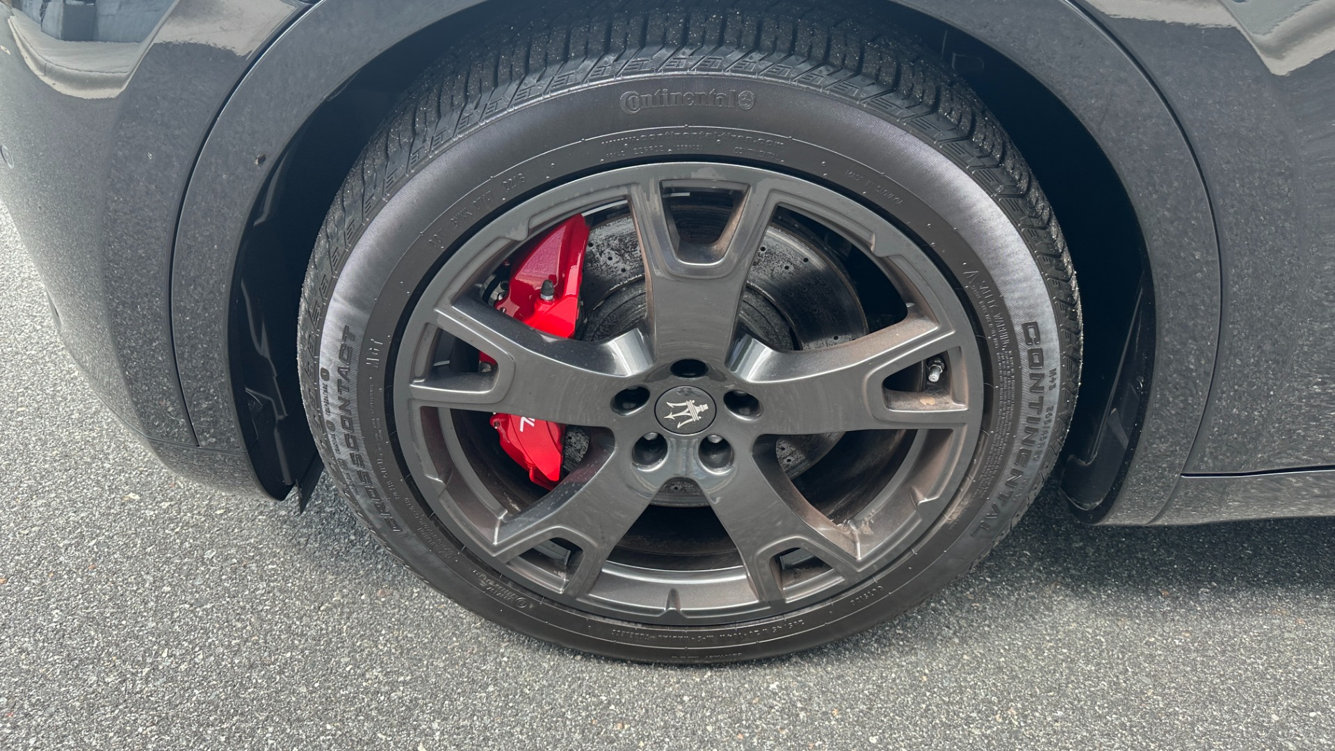 Used 2019 Maserati Levante S GRANLUSSO / RED STITCHING / PADDLE SHIFTERS / PANORAMIC SUNROOF for sale $48,995 at Formula Imports in Charlotte NC 28227 50