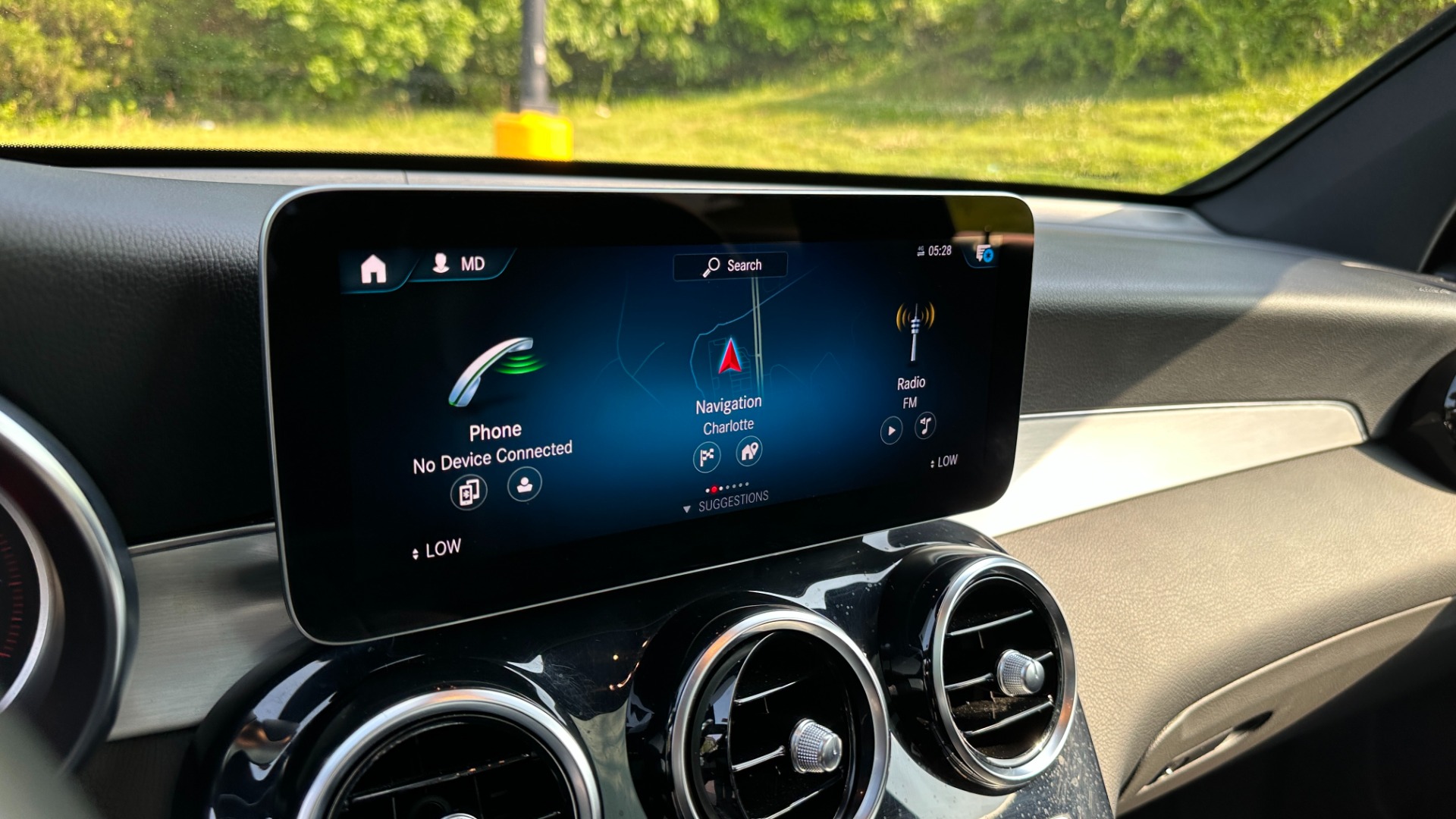 Used 2020 Mercedes-Benz GLC 300 / NAVIGATION / HEATED SEATS / BACKUP CAMERA for sale $34,495 at Formula Imports in Charlotte NC 28227 18