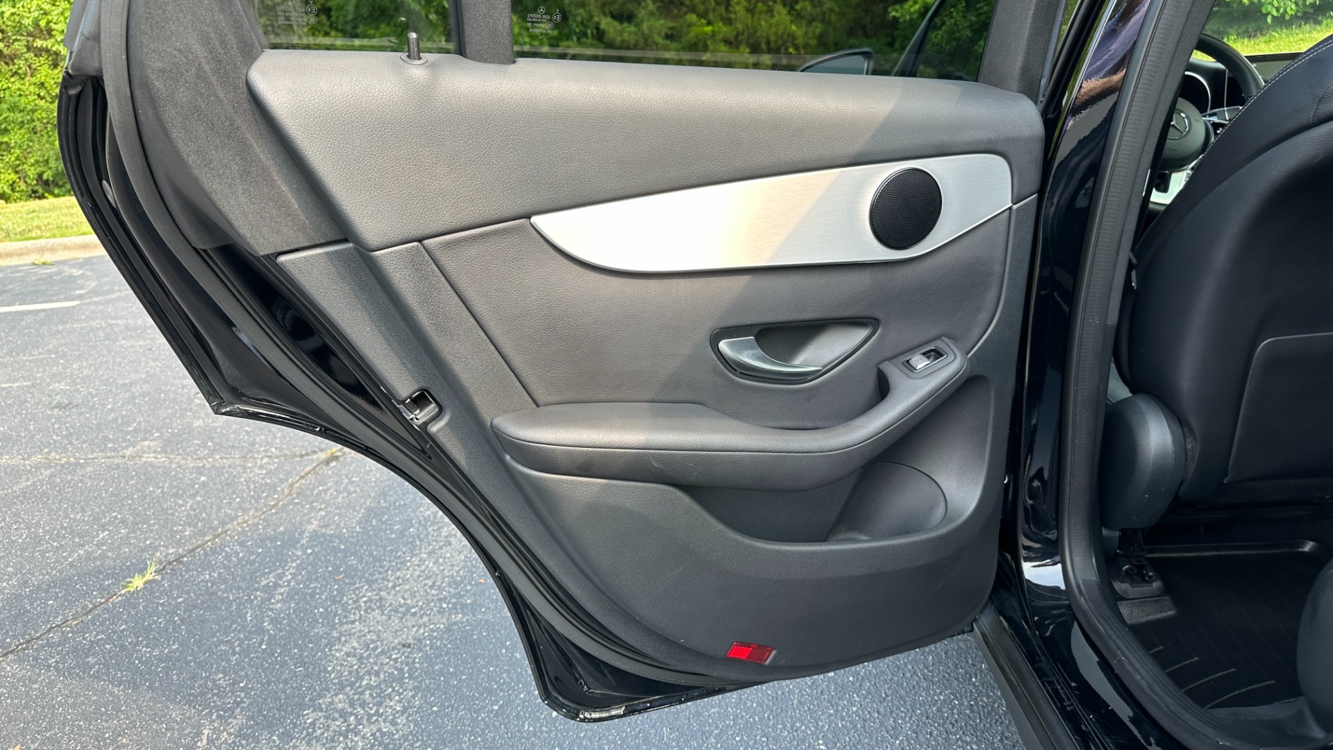 Used 2020 Mercedes-Benz GLC 300 / NAVIGATION / HEATED SEATS / BACKUP CAMERA for sale $34,495 at Formula Imports in Charlotte NC 28227 22