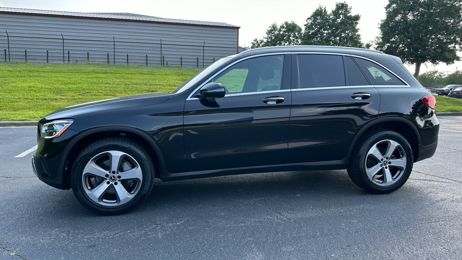 Used 2020 Mercedes-Benz GLC 300 / NAVIGATION / HEATED SEATS / BACKUP CAMERA for sale $34,495 at Formula Imports in Charlotte NC 28227 6