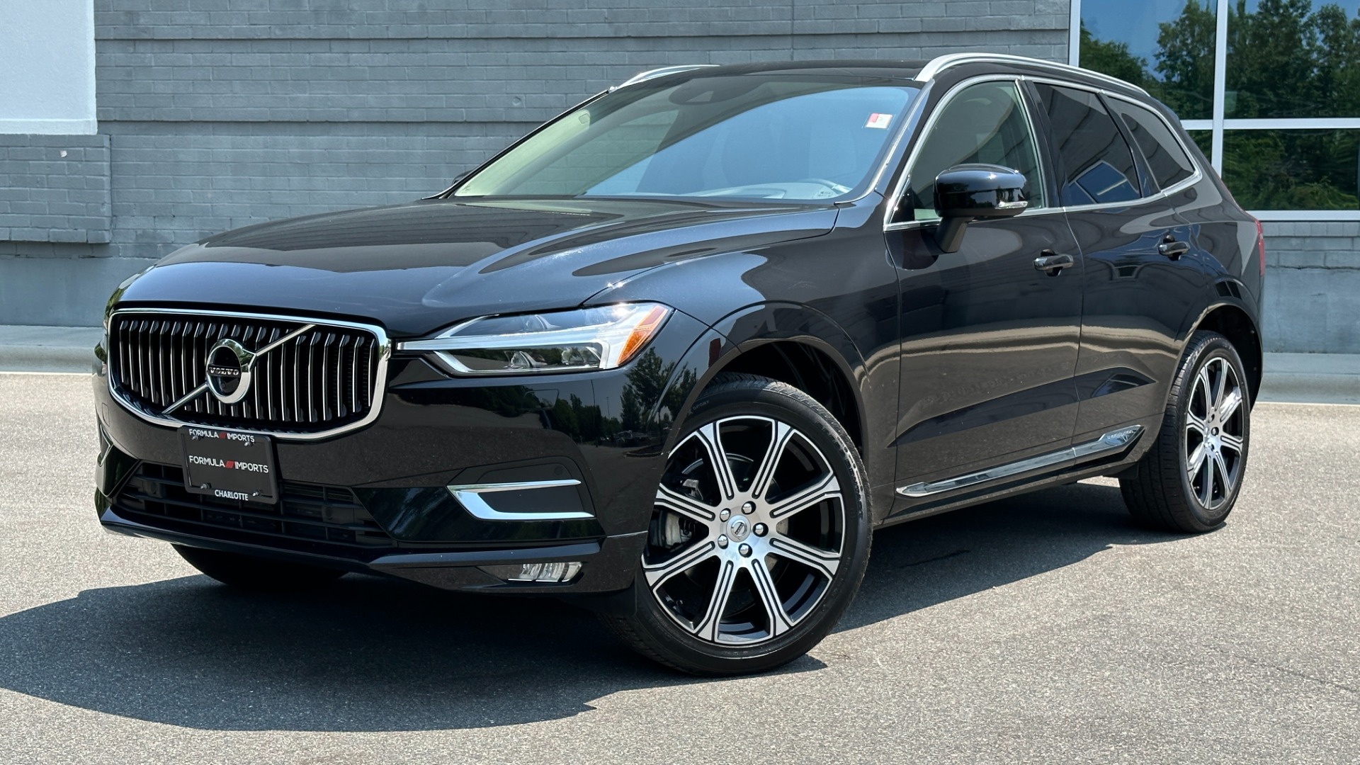 Used 2020 Volvo XC60 INSCRIPTION / PANORAMIC SUNROOF / HEATED SEATS / TOUCH SCREEN for sale Sold at Formula Imports in Charlotte NC 28227 1