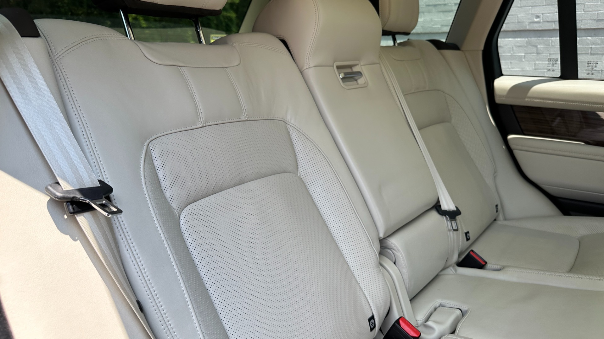 Used 2019 Land Rover Range Rover SUPERCHARGED / 22IN WHEELS / MERIDIAN SOUND / ATLAS ACCENTS for sale Sold at Formula Imports in Charlotte NC 28227 30