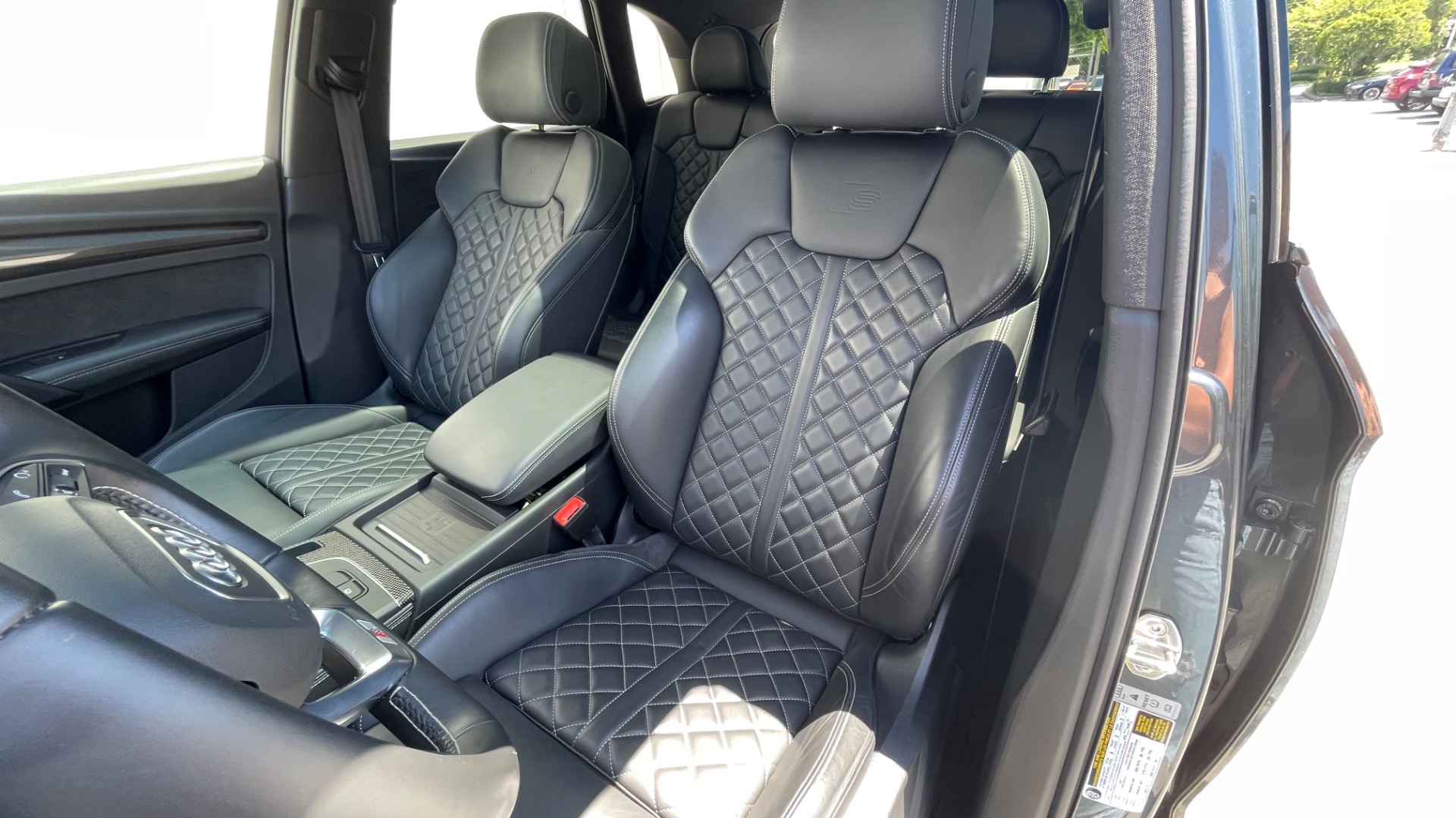 Used 2020 Audi SQ5 Prestige for sale Sold at Formula Imports in Charlotte NC 28227 15