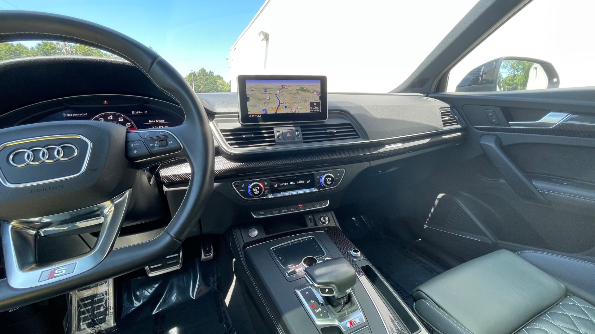 Used 2020 Audi SQ5 Prestige for sale Sold at Formula Imports in Charlotte NC 28227 19