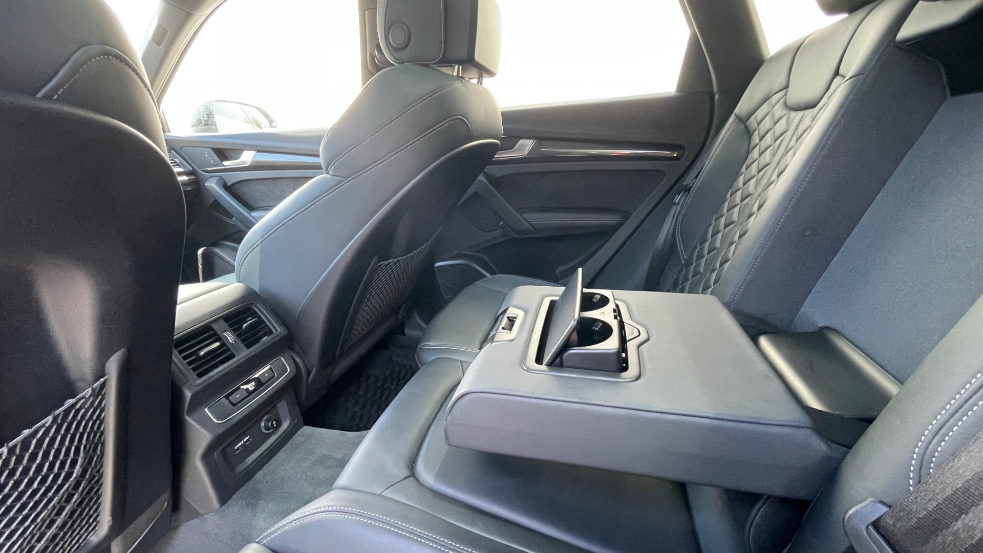 Used 2020 Audi SQ5 Prestige for sale Sold at Formula Imports in Charlotte NC 28227 26
