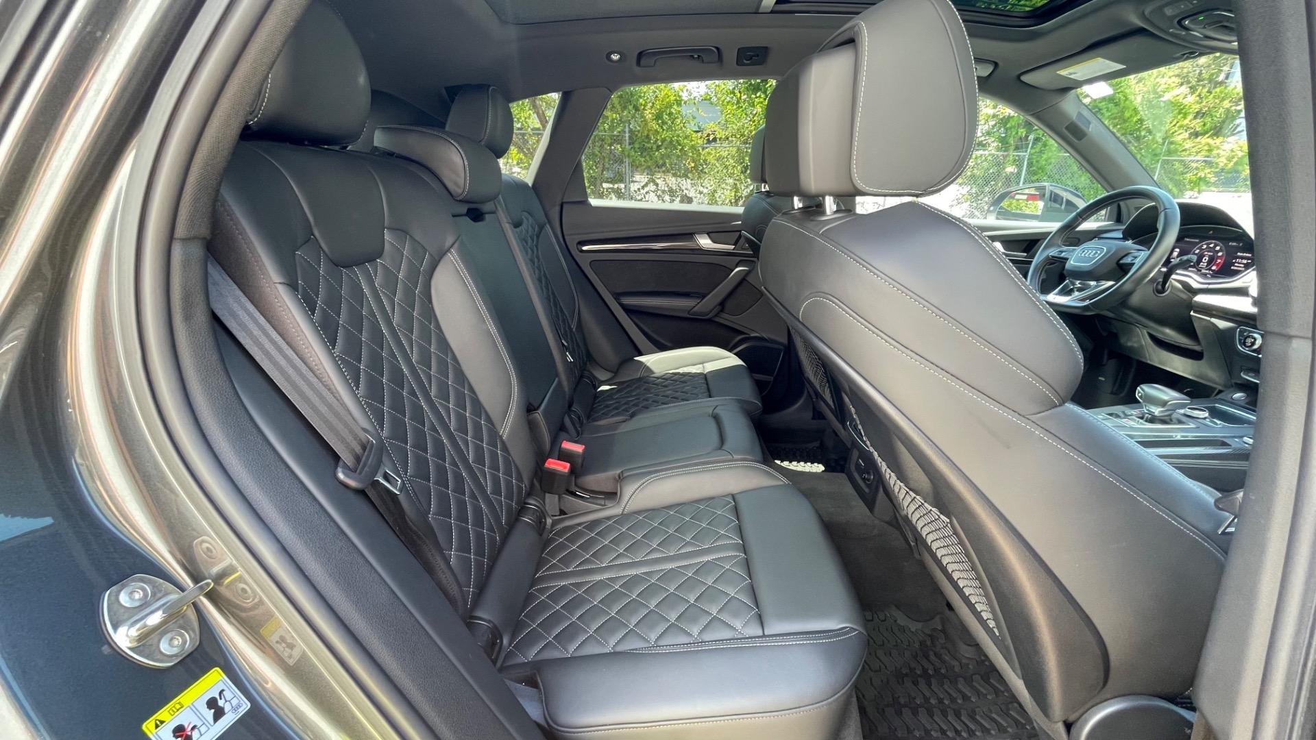 Used 2020 Audi SQ5 Prestige for sale Sold at Formula Imports in Charlotte NC 28227 28