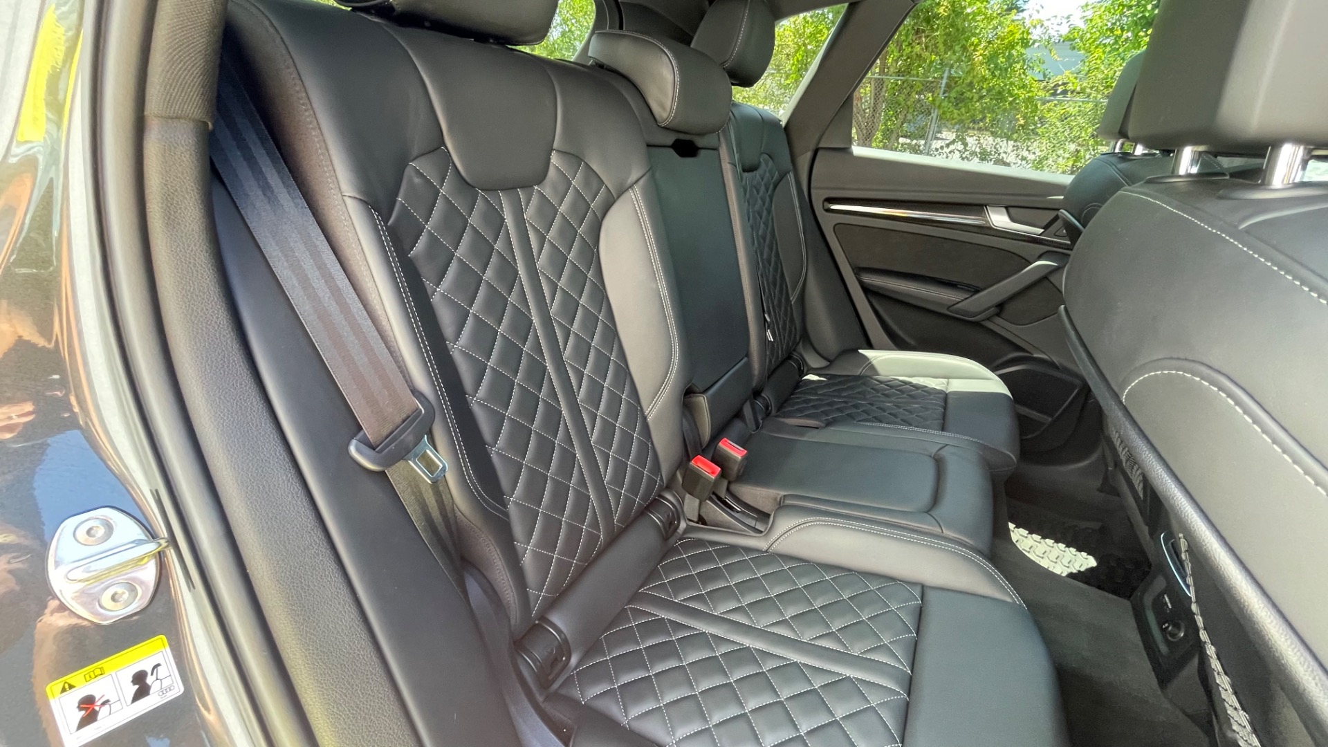 Used 2020 Audi SQ5 Prestige for sale Sold at Formula Imports in Charlotte NC 28227 29