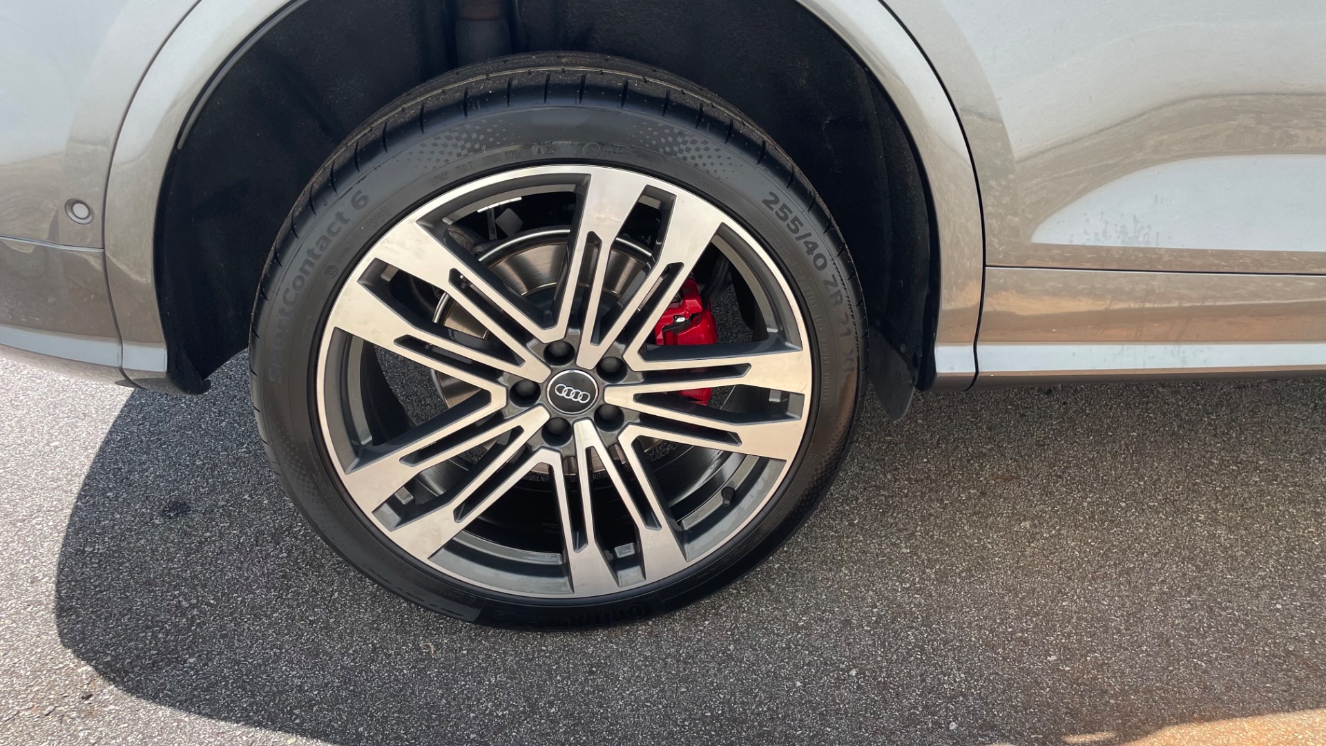 Used 2020 Audi SQ5 Prestige for sale Sold at Formula Imports in Charlotte NC 28227 43