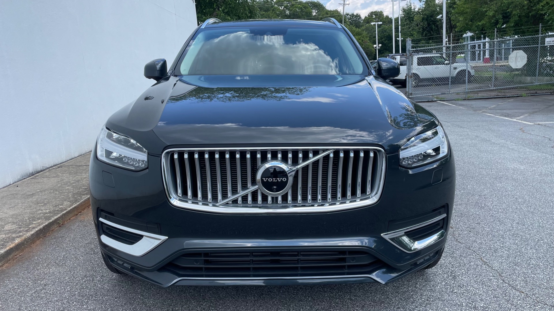 Used 2021 Volvo XC90 Inscription for sale $49,795 at Formula Imports in Charlotte NC 28227 3