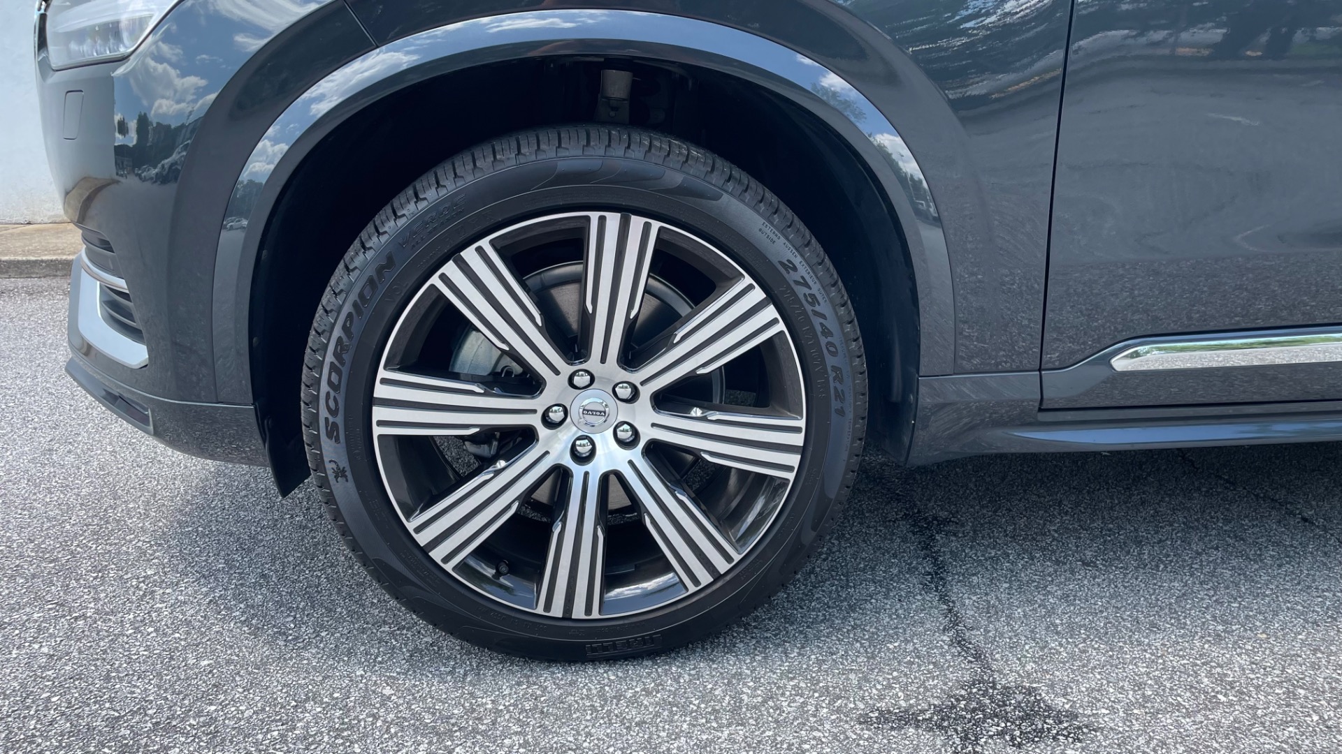 Used 2021 Volvo XC90 Inscription for sale $49,795 at Formula Imports in Charlotte NC 28227 49